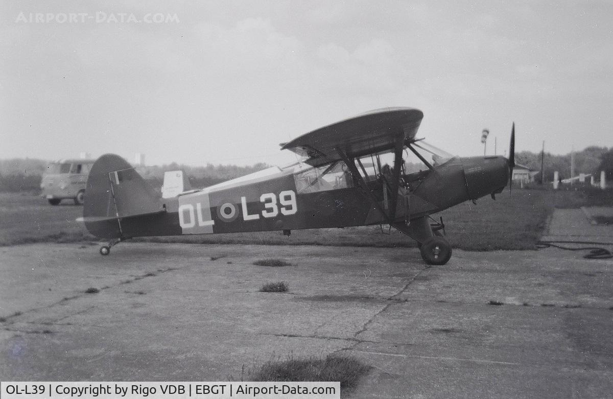 OL-L39, 1953 Piper L-18C Super Cub (PA-18-95) C/N 18-3113, Ghent airport in 1965. Ex 53-4713. Became later D-ENKC.