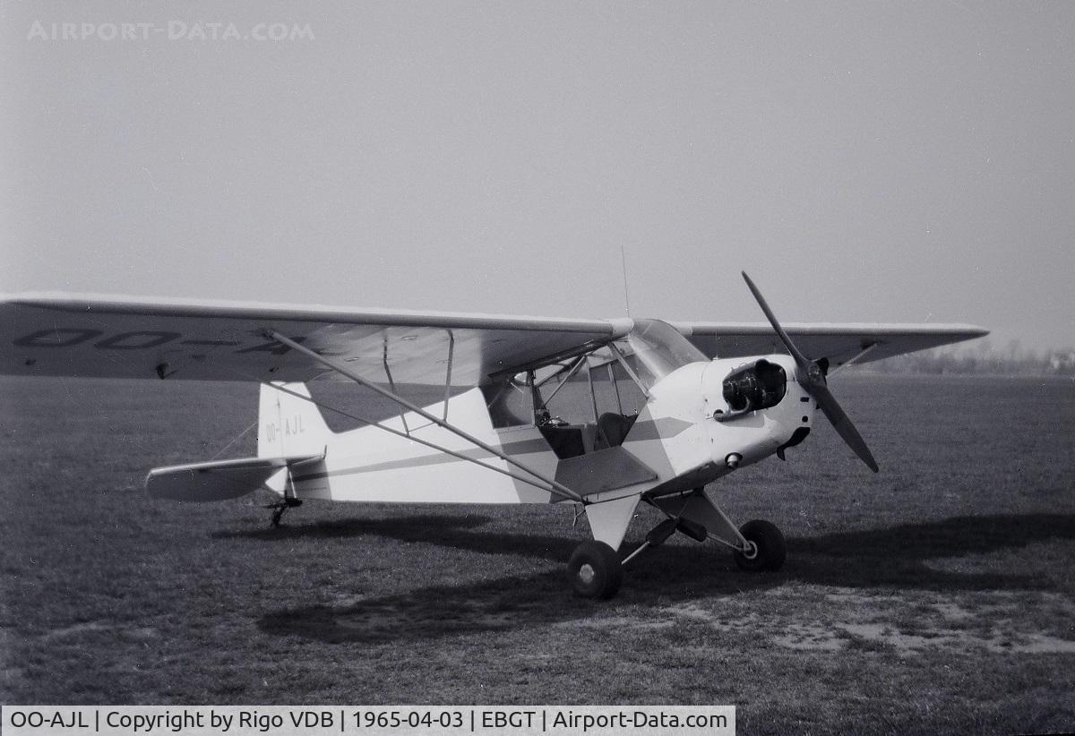 OO-AJL, 1943 Piper L-4H Grasshopper (J3C-65D) C/N 11327, Ghent airport in 1965.