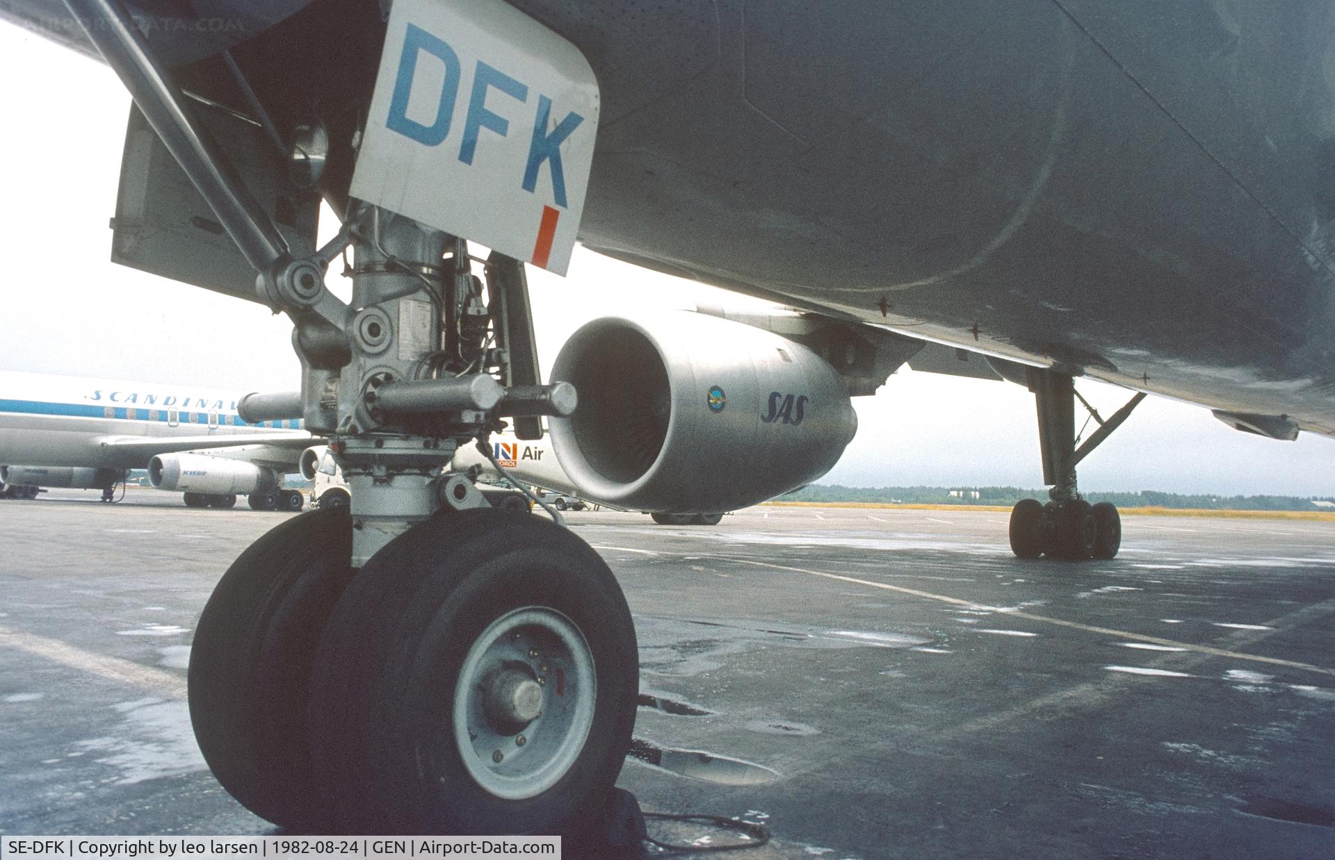 SE-DFK, 1979 Airbus A300B2-320 C/N 094, Oslo Gardermoen 24.8.1982