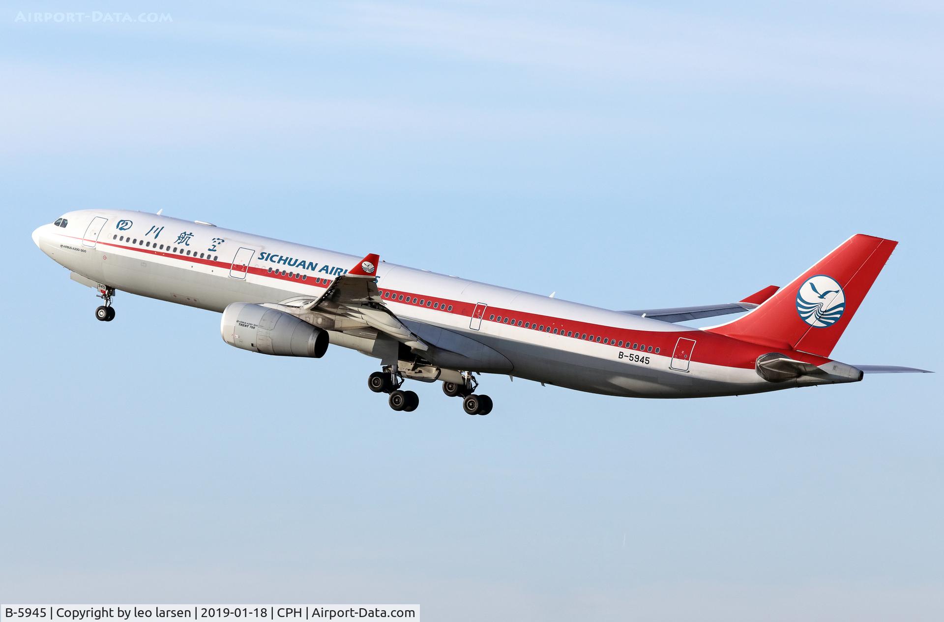 B-5945, 2014 Airbus A330-343 C/N 1528, Copenhagen 18.1.2019