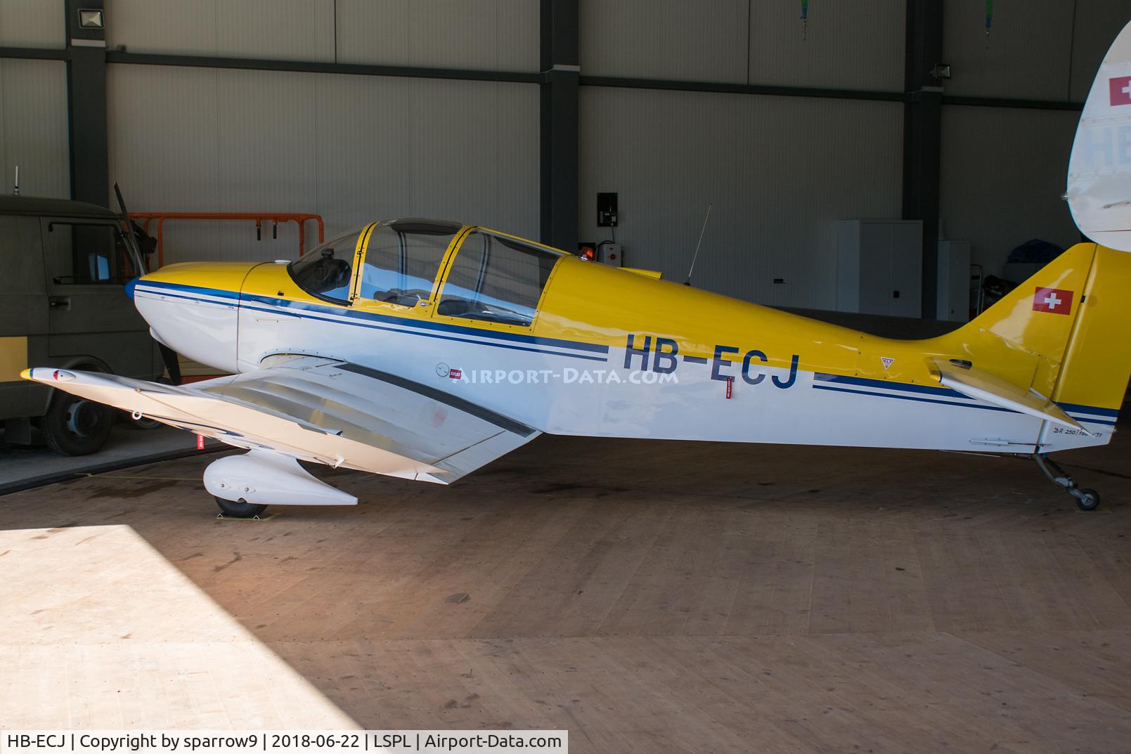 HB-ECJ, 1966 CEA Jodel DR-250-160 Capitaine C/N 71, Hangared at Bleienbach