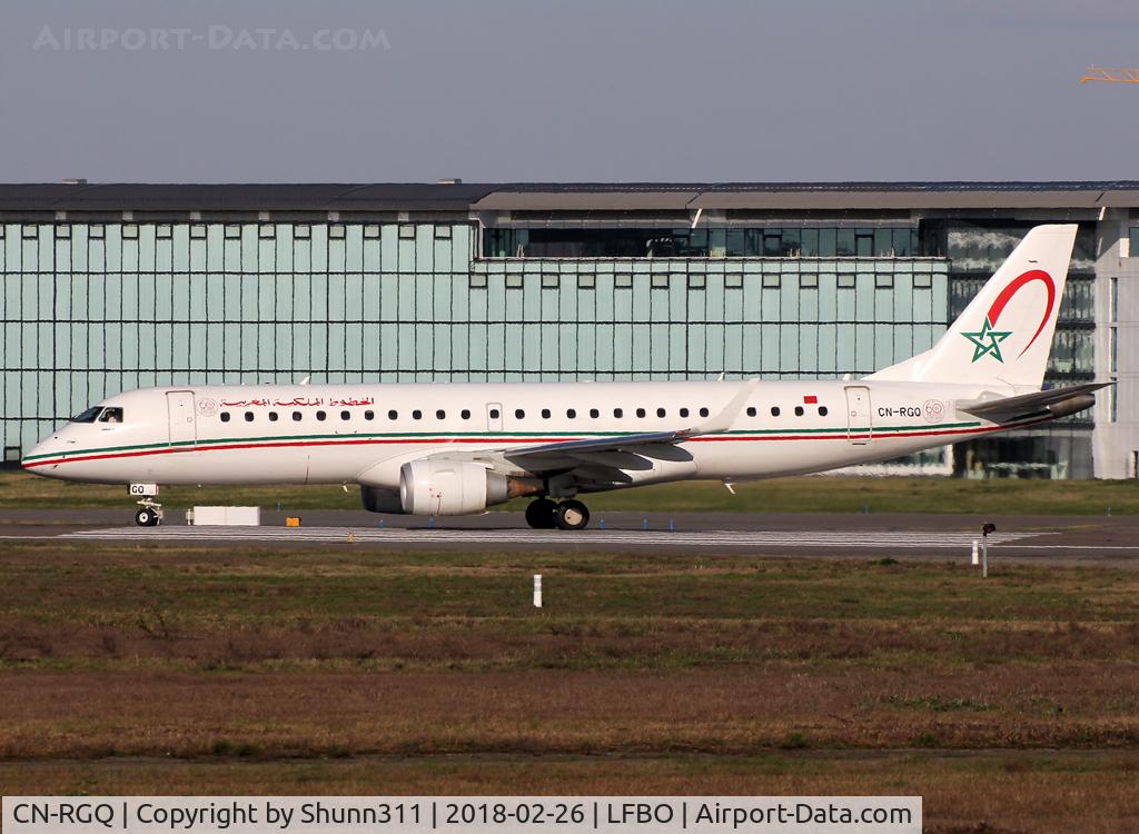 CN-RGQ, 2014 Embraer 190AR (ERJ-190-100IGW) C/N 19000682, Lining up rwy 32R for departure... Small 60th anniversary logo on the rear fuselage...