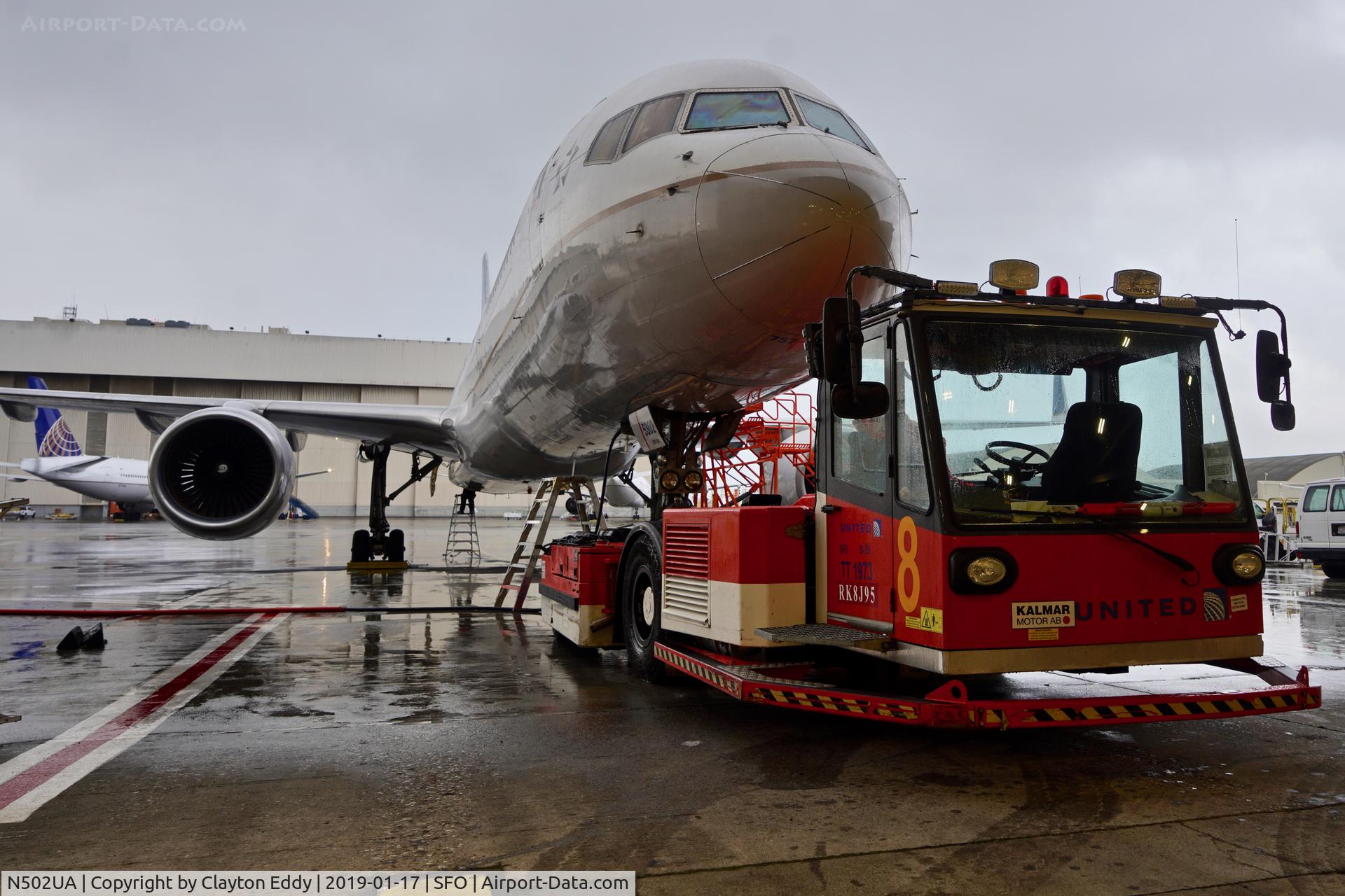 N502UA, 1989 Boeing 757-222 C/N 24623, N502UA