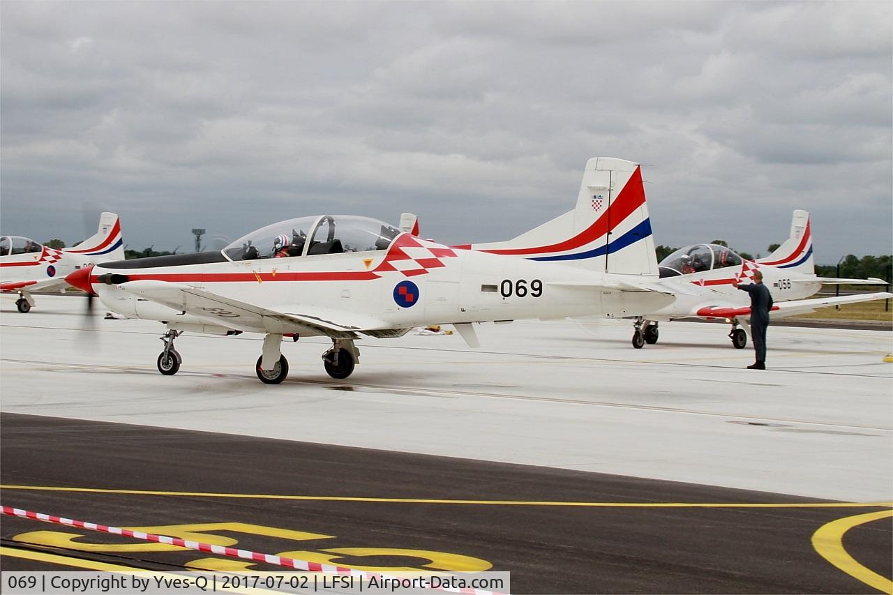 069, Pilatus PC-9M C/N 632, Pilatus PC-9M, Croatian Air Force aerobatic team, Taxiing, St Dizier-Robinson Air Base 113 (LFSI) Open day 2017
