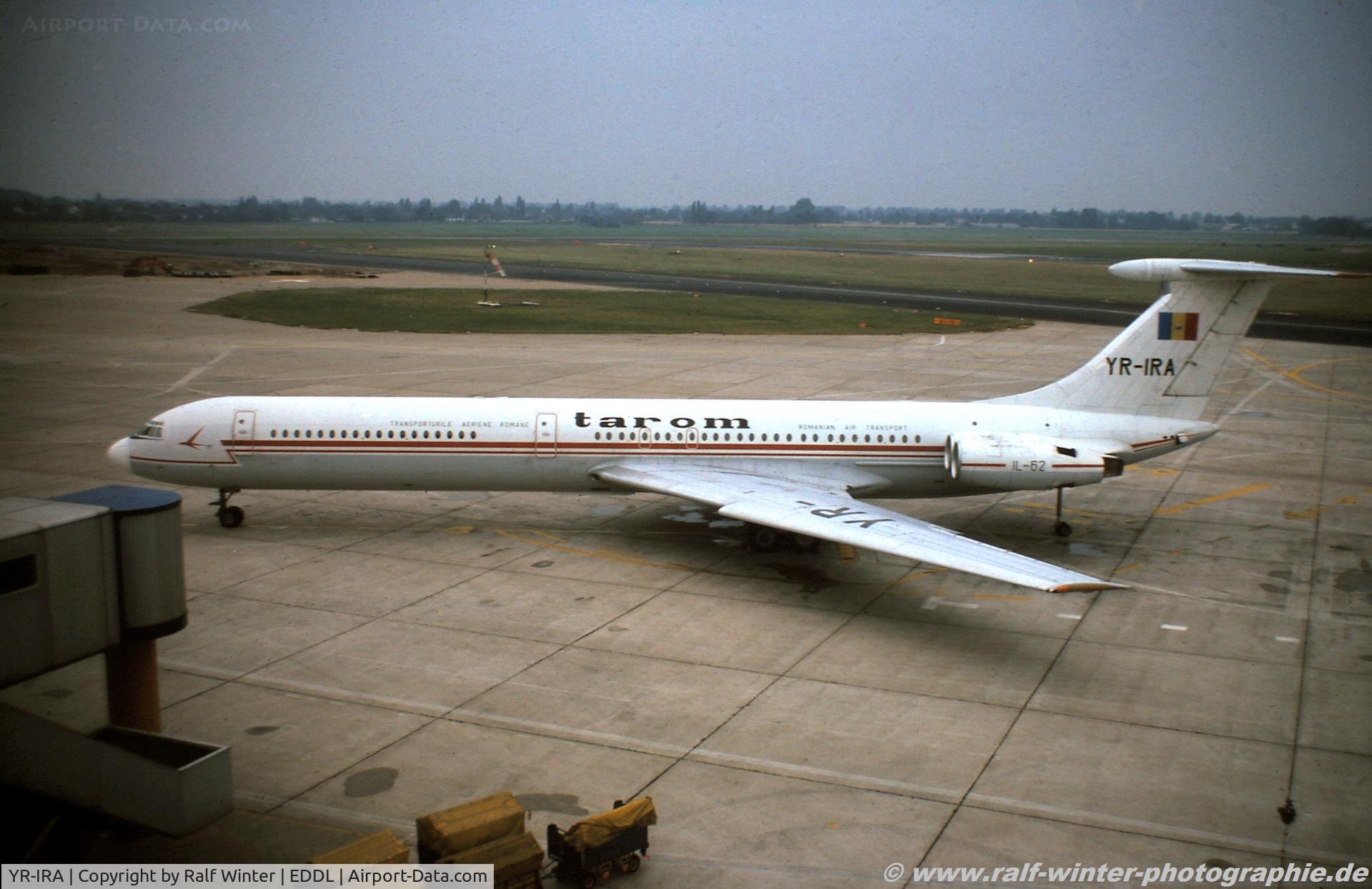YR-IRA, Ilyushin IL-62 C/N 21302, Iljuschin Il-62 - RO ROT Tarom Transporturile Aeriene Române - 21302 - YR-IRA - 1977 - DUS