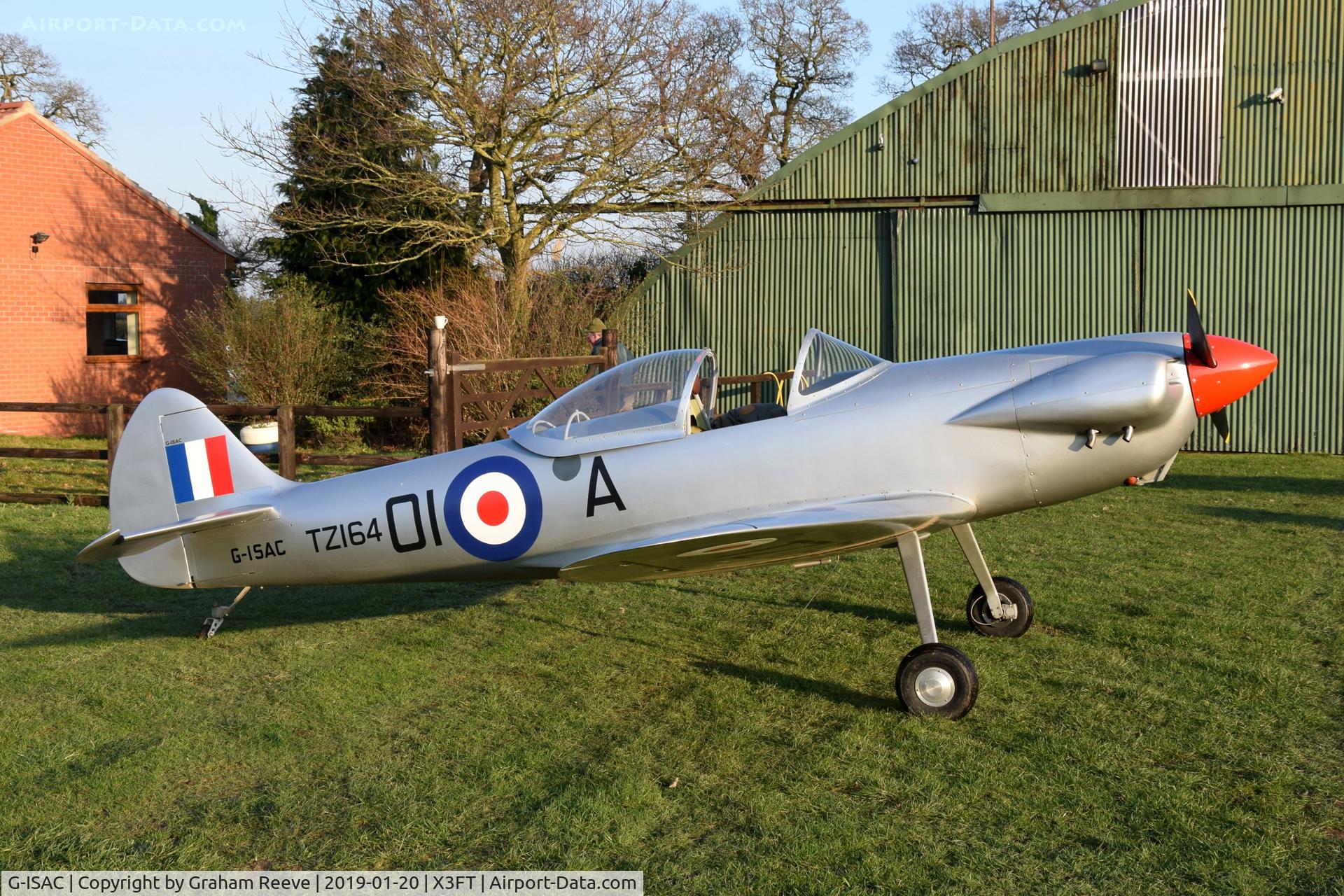 G-ISAC, 2015 Isaacs Spitfire C/N LAA 027-15134, Parked at Felthorpe.