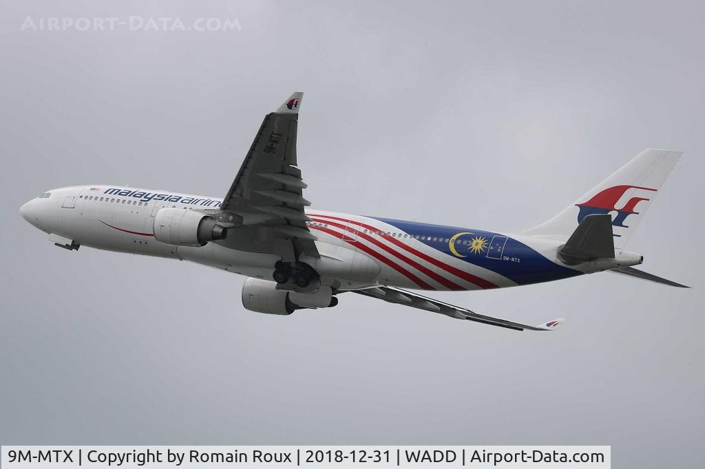 9M-MTX, 2008 Airbus A330-223 C/N 0911, Take off
