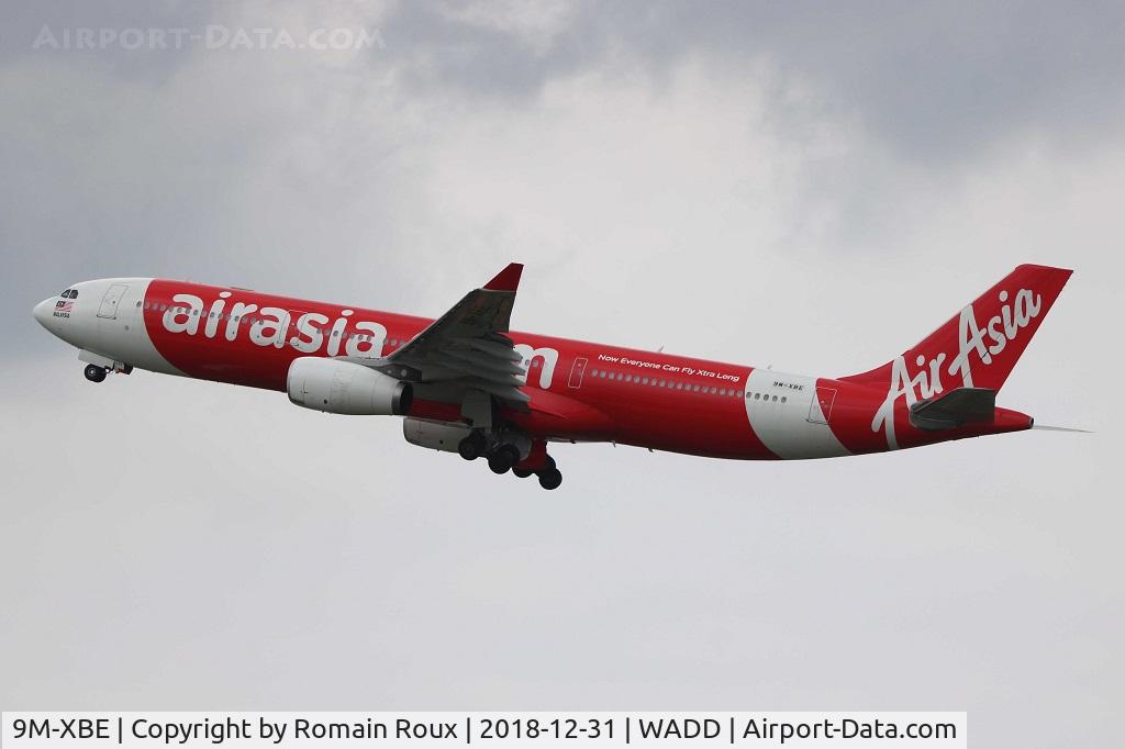 9M-XBE, 2006 Airbus A330-343 C/N 782, Take off