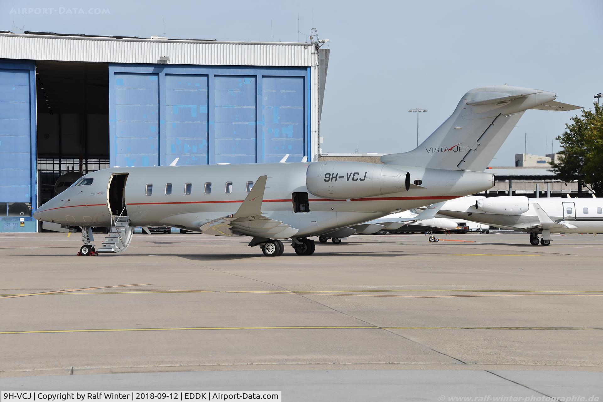 9H-VCJ, 2011 Bombardier Challenger 350 (BD-100-1A10) C/N 20560, Bombardier BD-100-1A10 Challenger 350 - VJt VistaJet Ltd - 20560 - 9H-VCJ - 12.09.2018 - CGN