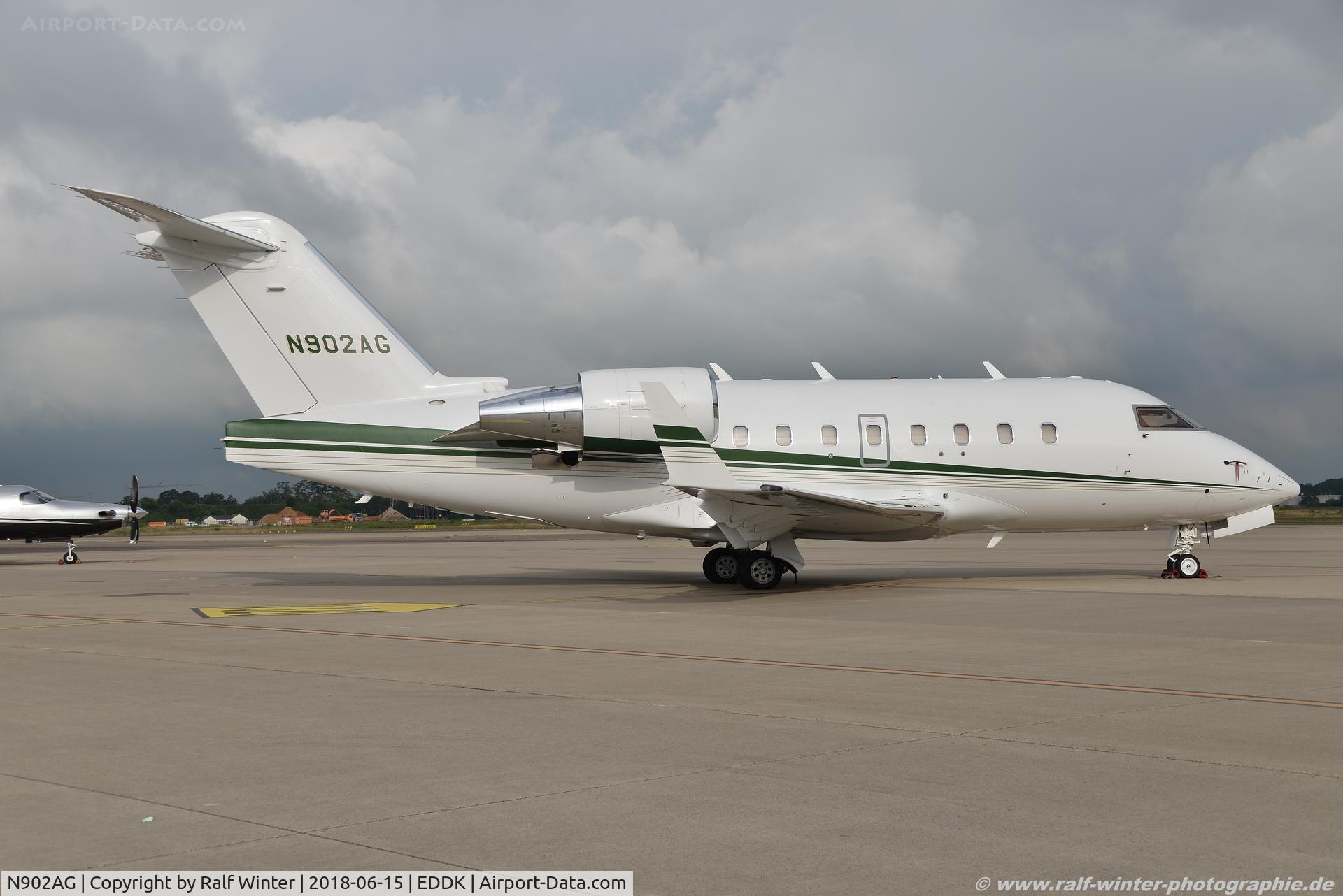 N902AG, 2001 Bombardier Challenger 604 (CL-600-2B16) C/N 5512, Bombardier CL-600-2B16 Challenger 604 - Farm Credit Services of Mid-America - 5512 - N902AG - 15.06.2018 - CGN