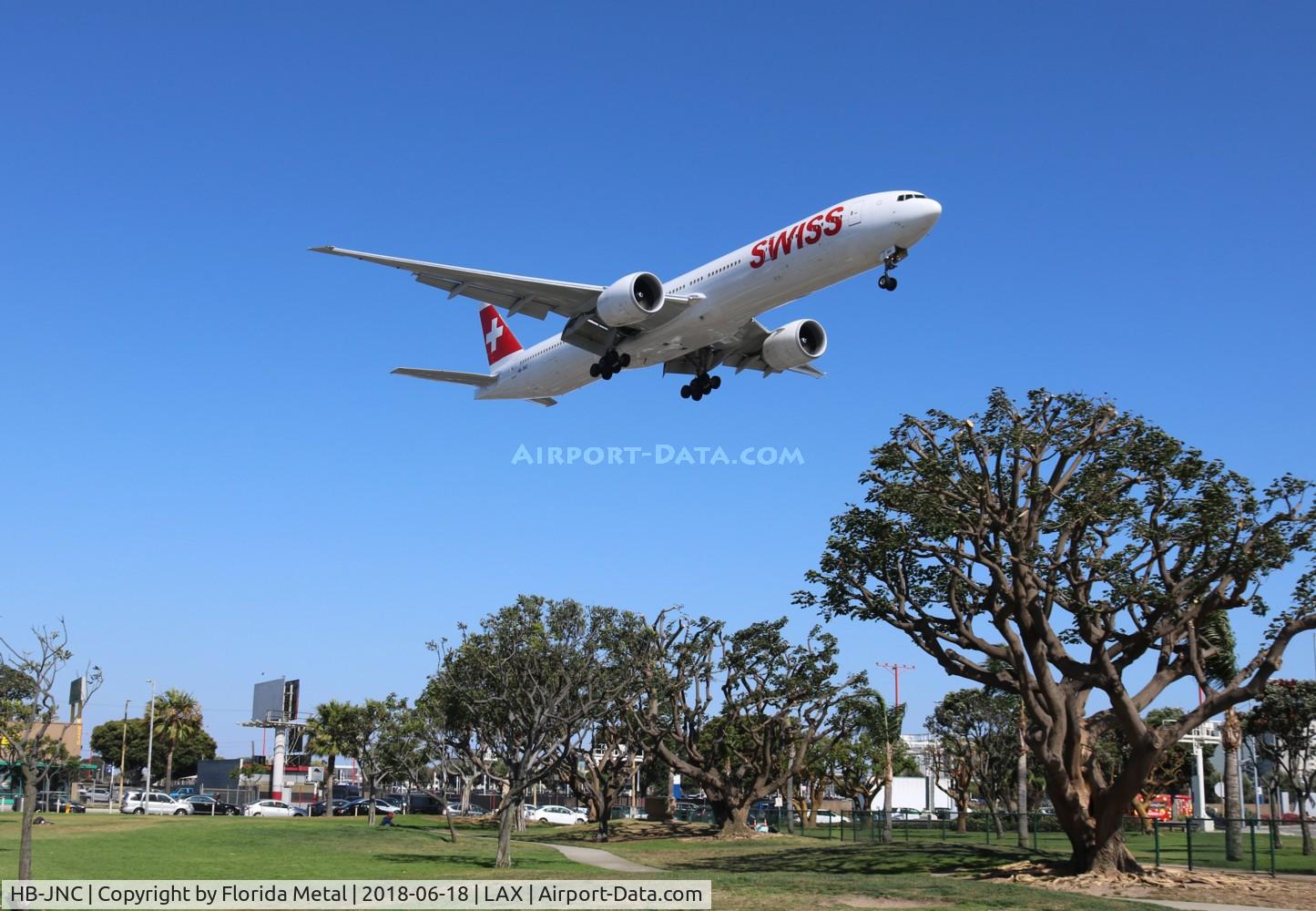 HB-JNC, 2016 Boeing 777-3DE/ER C/N 44584, Swiss