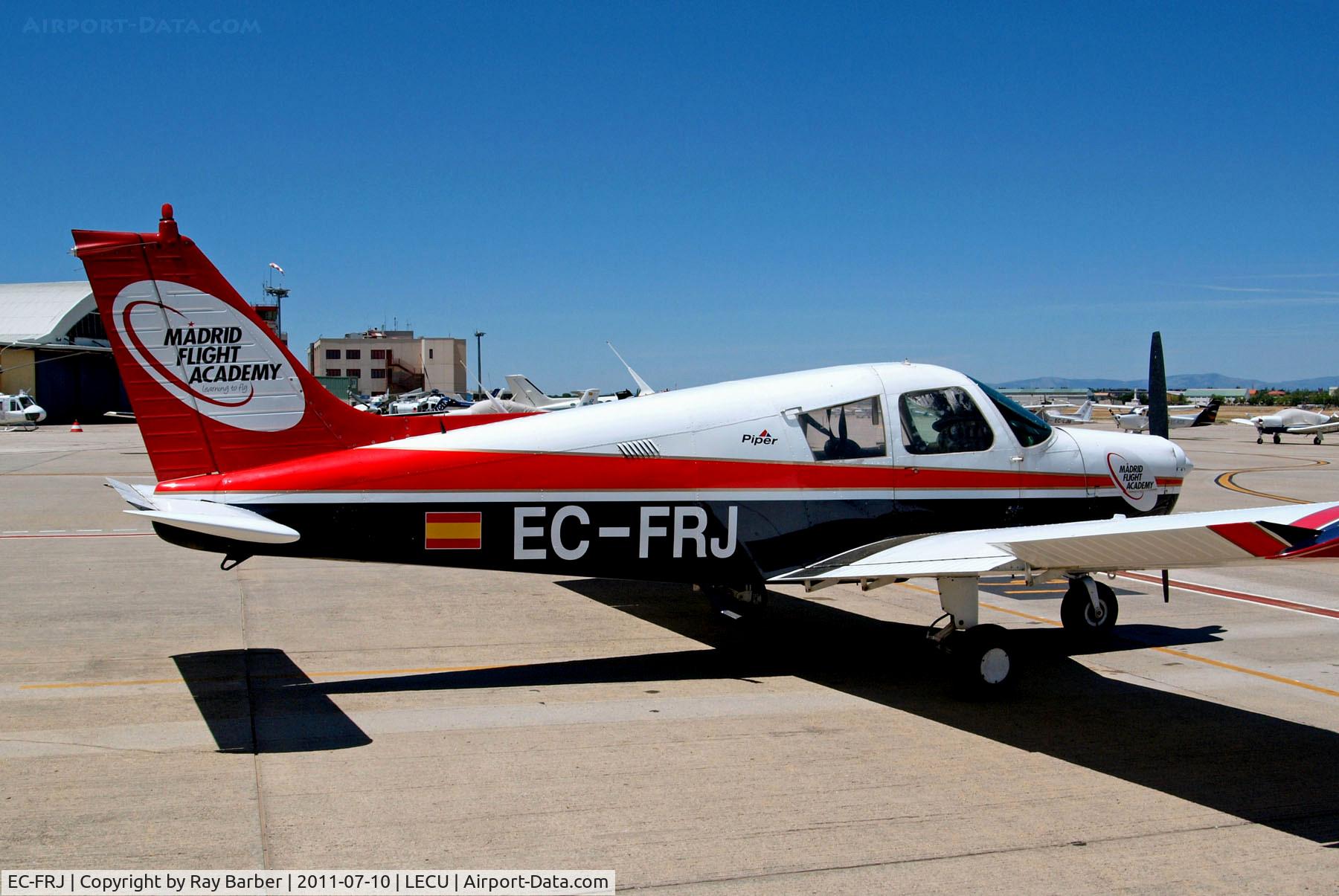 EC-FRJ, Piper PA-28-140 Cherokee C/N 28-7325592, EC-FRJ   Piper PA-28-140 Cherokee  [28-7325592] (Madrid Flight Academy) Cuatro Vientos~EC 10/07/2011