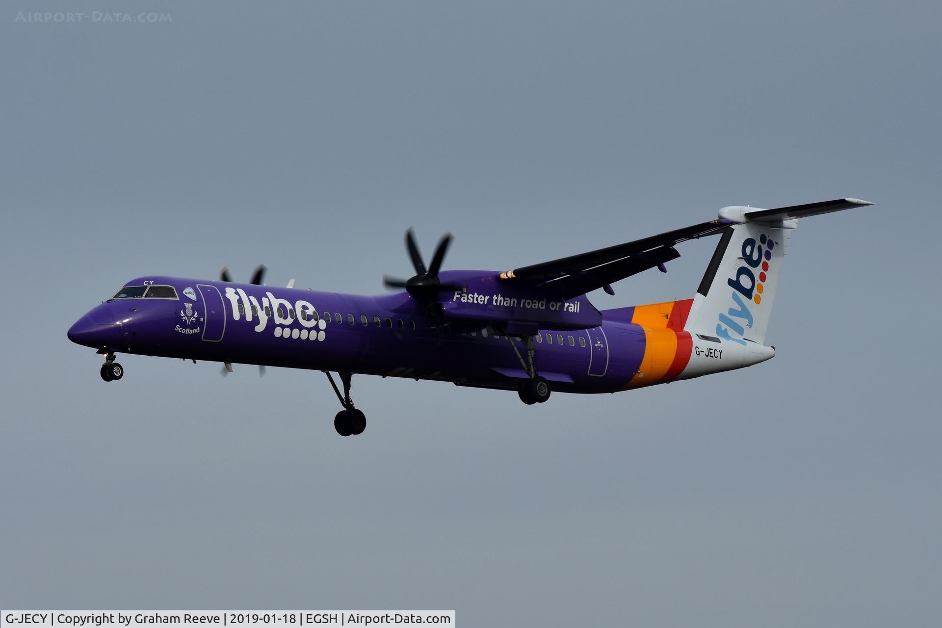 G-JECY, 2007 De Havilland Canada DHC-8-402Q Dash 8 C/N 4157, Landing at Norwich new logo on the front.