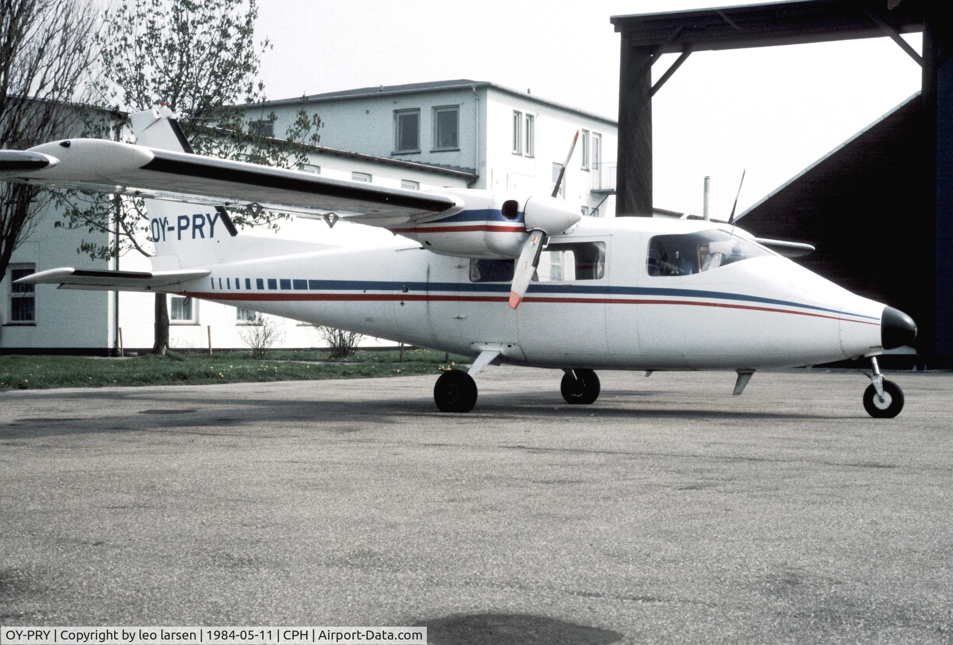 OY-PRY, 1977 Partenavia P.68B Victor C/N 102, Copenhagen 11.5.1984