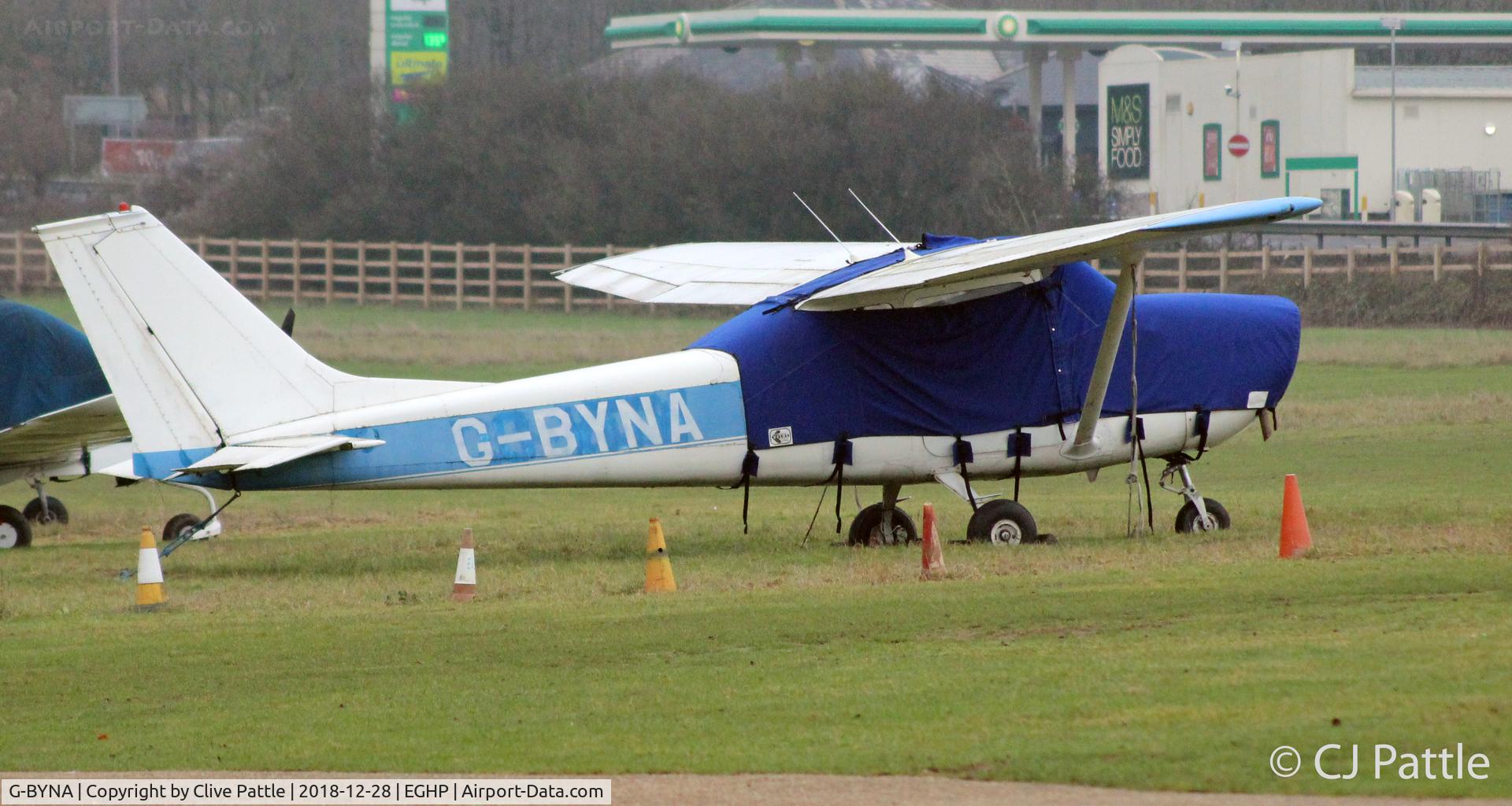 G-BYNA, 1969 Reims F172H Skyhawk C/N 0626, At Popham