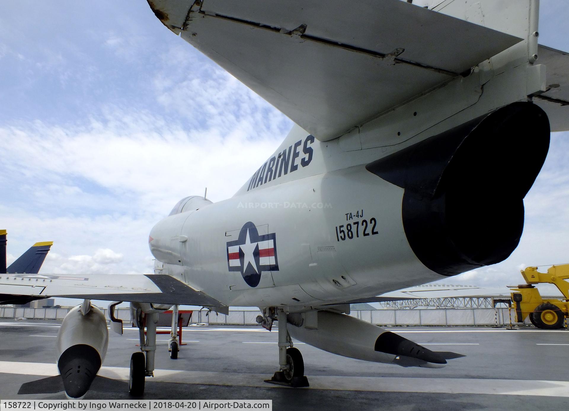 158722, Douglas TA-4J Skyhawk C/N 14343, Douglas TA-4J Skyhawk at the USS Lexington Museum, Corpus Christi TX