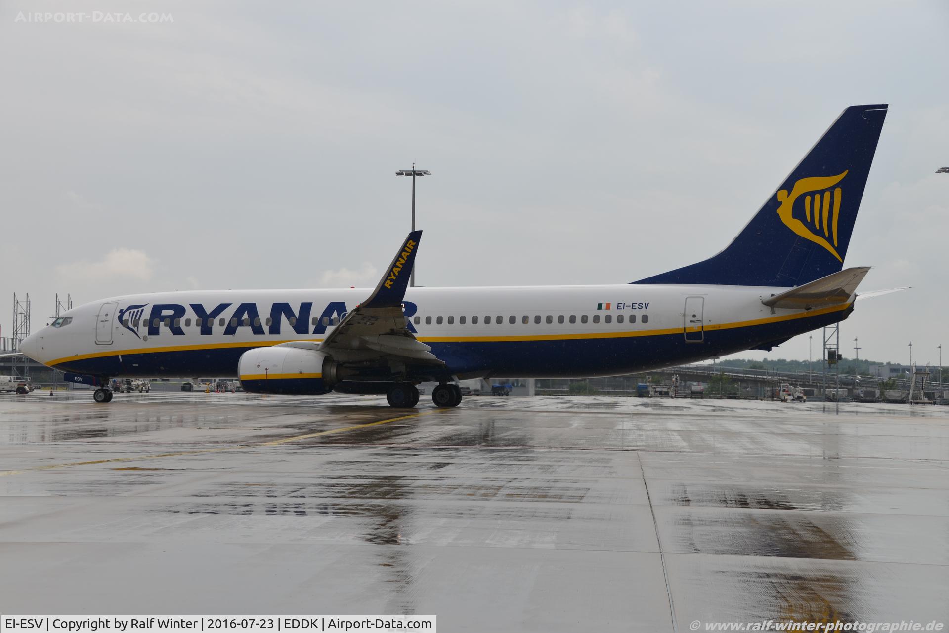 EI-ESV, 2011 Boeing 737-8AS C/N 34993, Boeing 737-8AS(W) - FR RYR Ryanair - 34993 - EI-ESV - 23.07.2016 - CGN