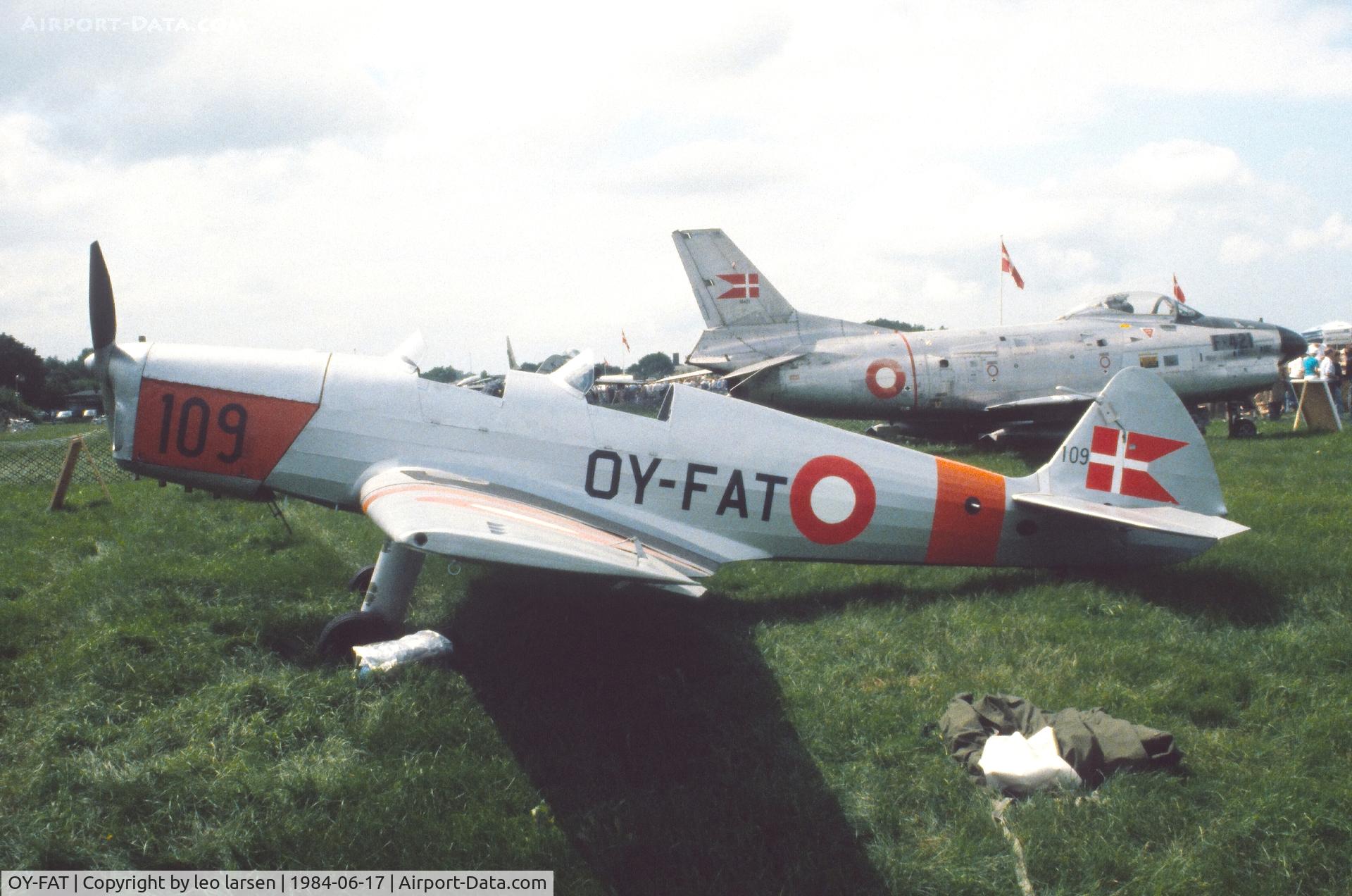 OY-FAT, 1946 SAI KZ IIT Træner C/N 109, FSN Værløse Air Show 17.6.1984