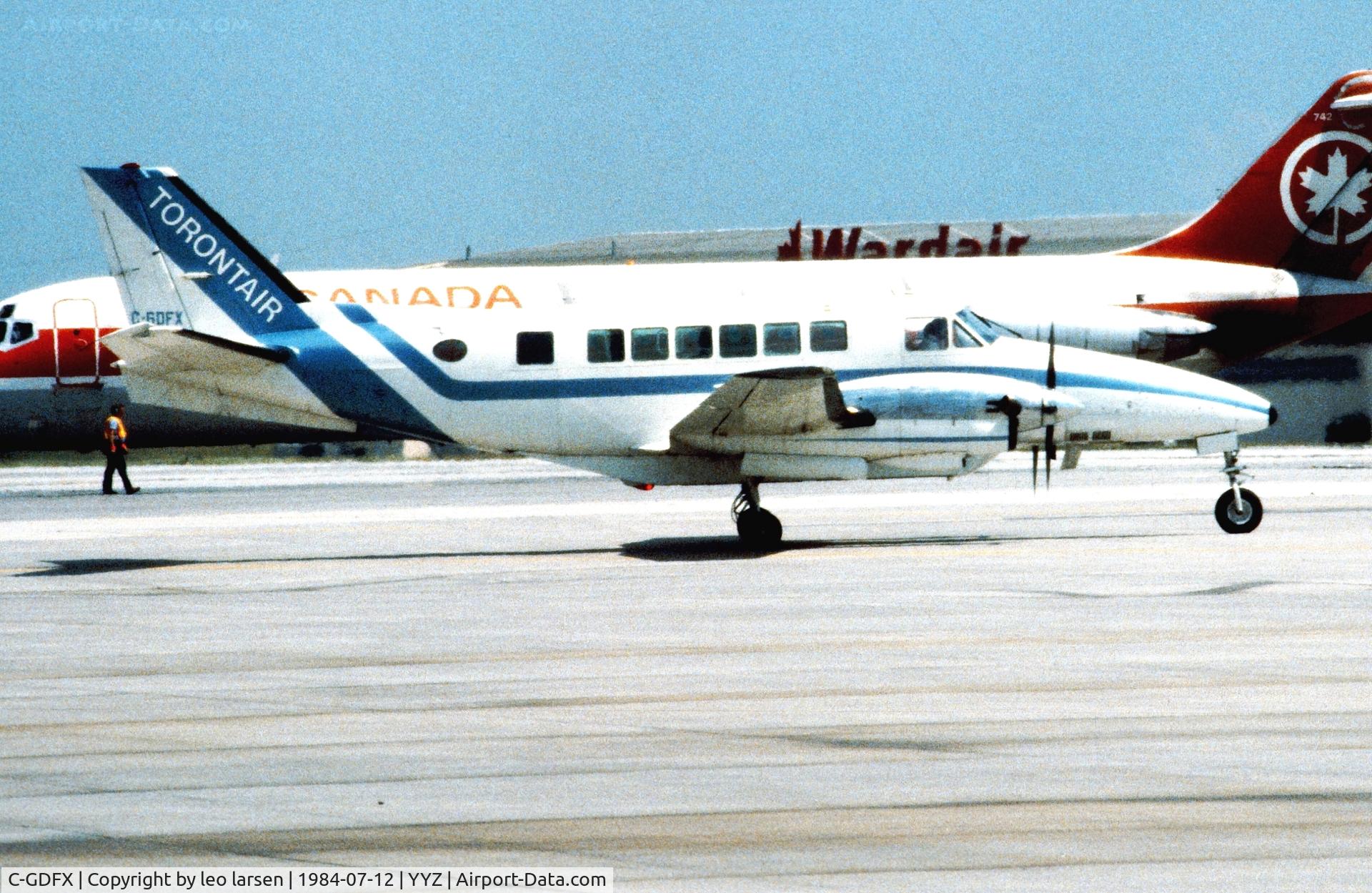 C-GDFX, 1969 Beech 99A C/N U-123, Toronto 12.7.1984