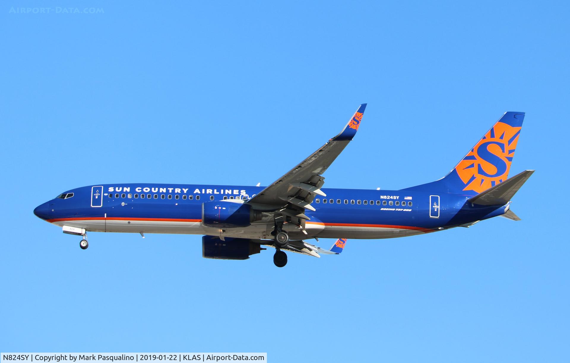N824SY, 2005 Boeing 737-85P C/N 33976, Boeing 737-85P