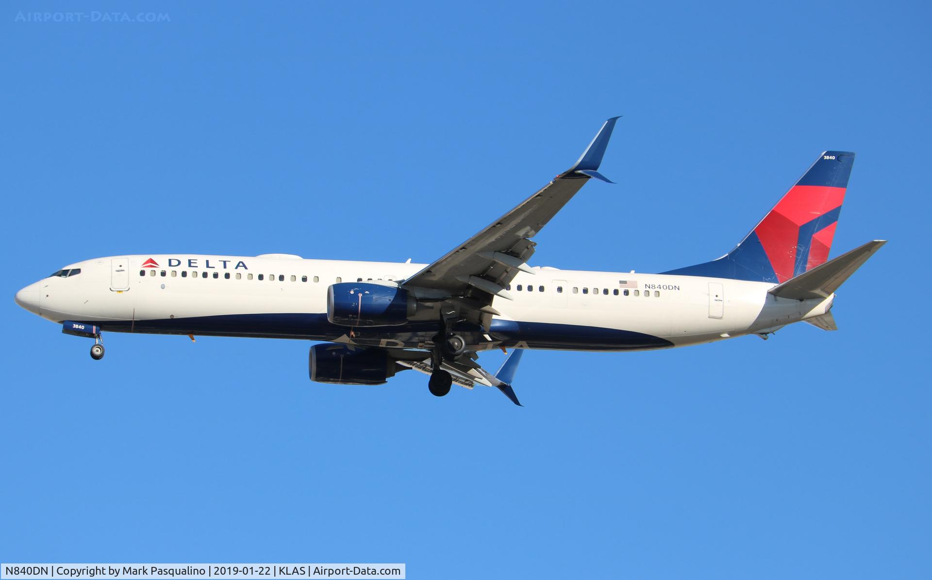 N840DN, 2015 Boeing 737-932/ER C/N 31951, Boeing 737-932/ER