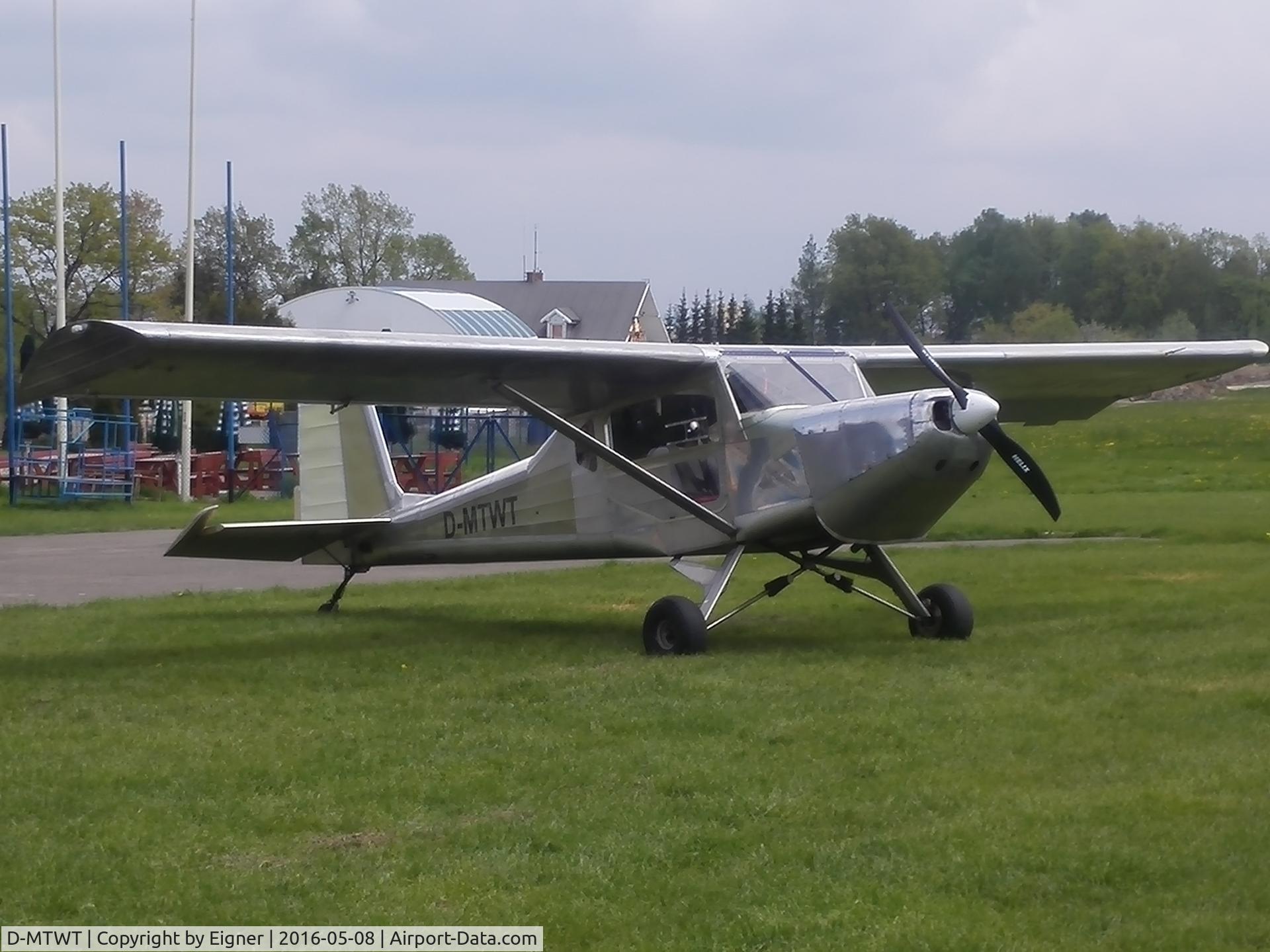 D-MTWT, 1997 Aerostar S.A. WT01 C/N 01, Microlight