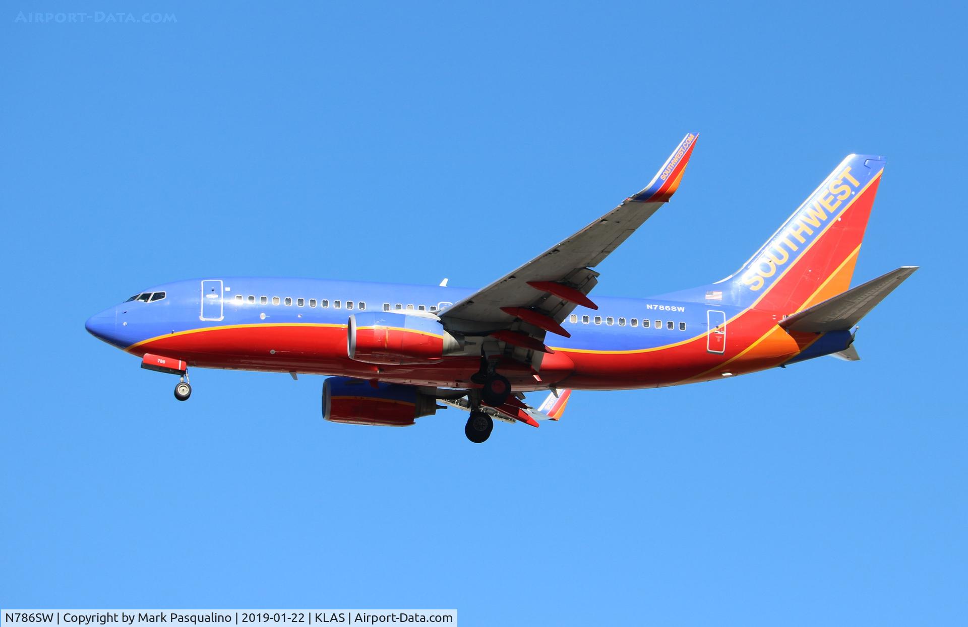 N786SW, 2000 Boeing 737-7H4 C/N 29811, Boeing 737-7H4