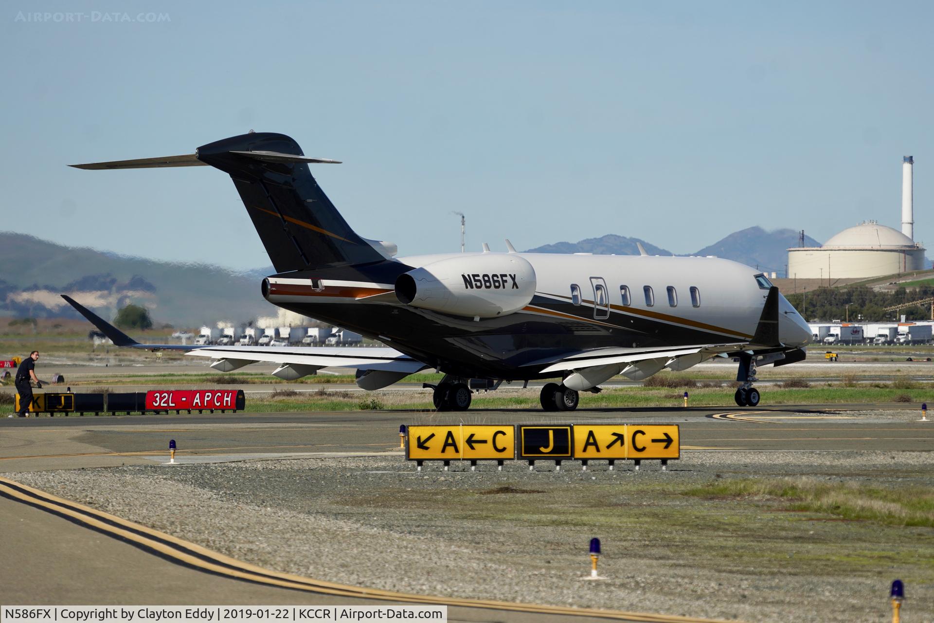 N586FX, 2017 Bombardier Challenger 350 (BD-100-1A10) C/N 20710, Buchanan Field Concord California 2019.