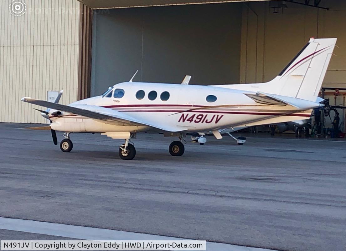 N491JV, 1993 Beech C90A King Air C/N LJ-1349, Hayward California 2019.