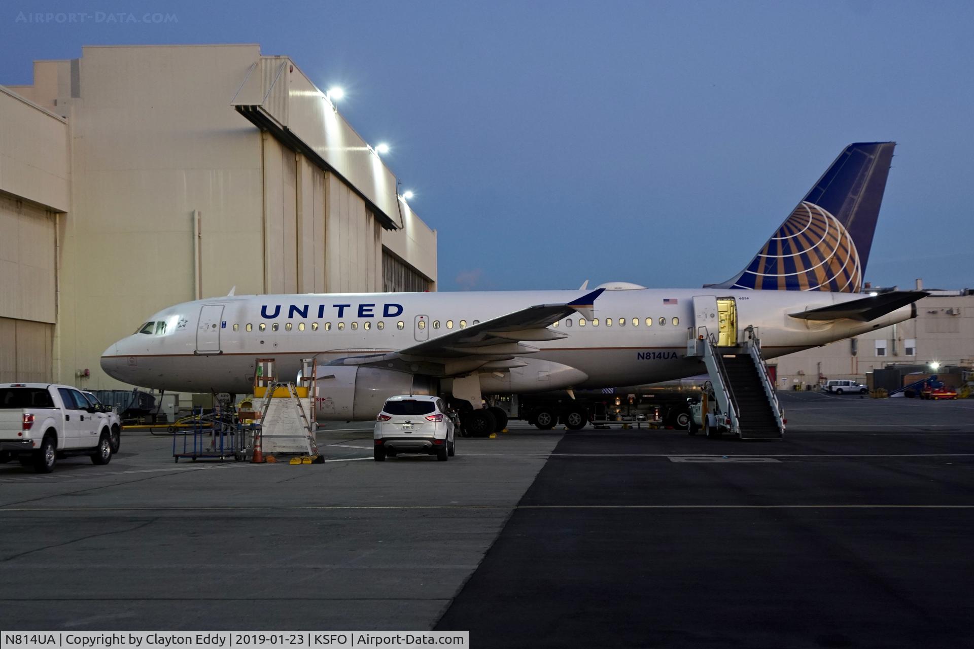 N814UA, 1998 Airbus A319-131 C/N 862, SFO 2019.