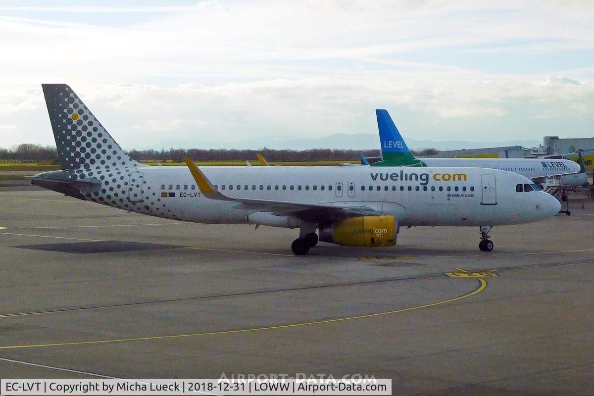 EC-LVT, 2013 Airbus A320-232 C/N 5612, At Vienna