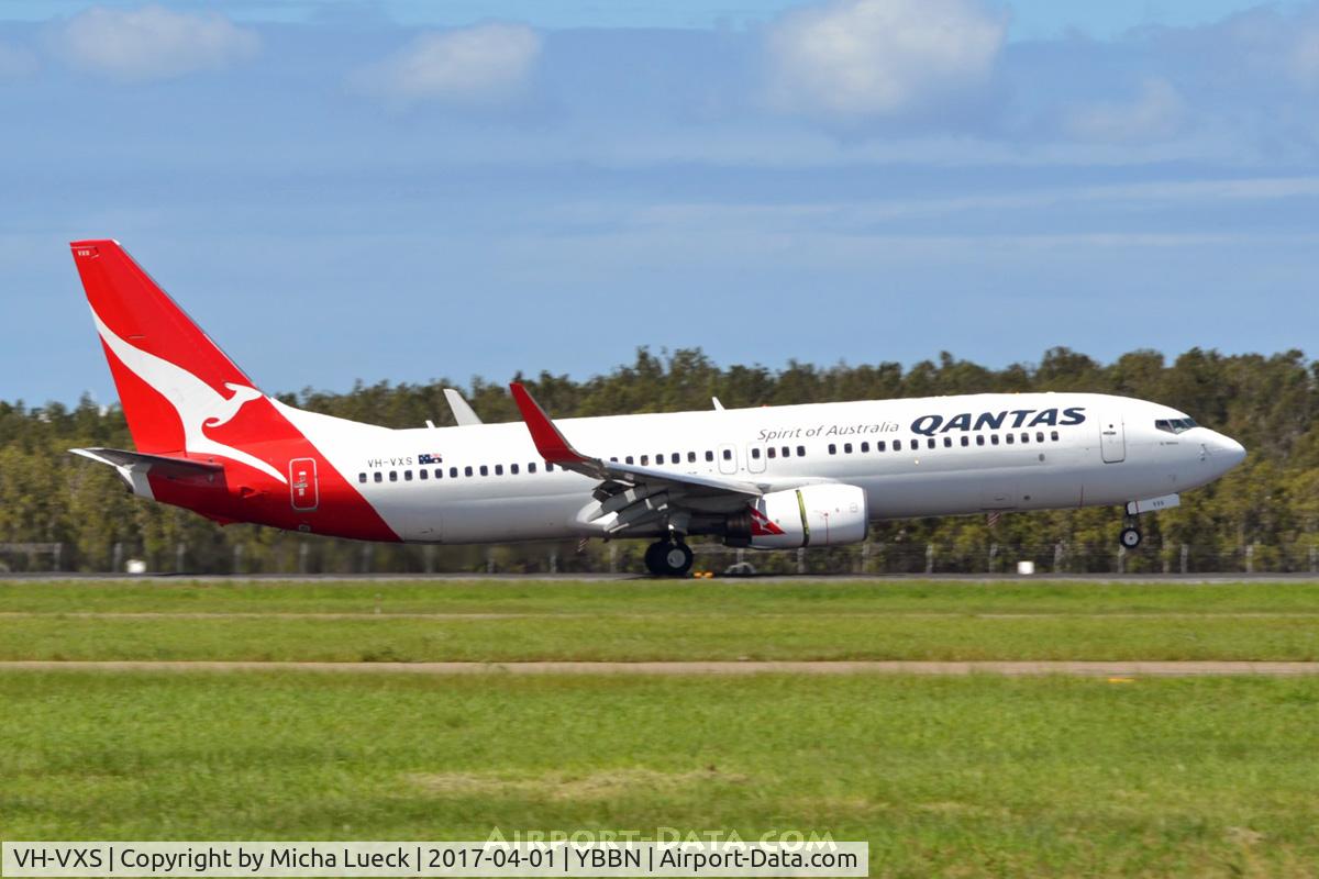 VH-VXS, 2003 Boeing 737-838 C/N 33725, At Brisbane