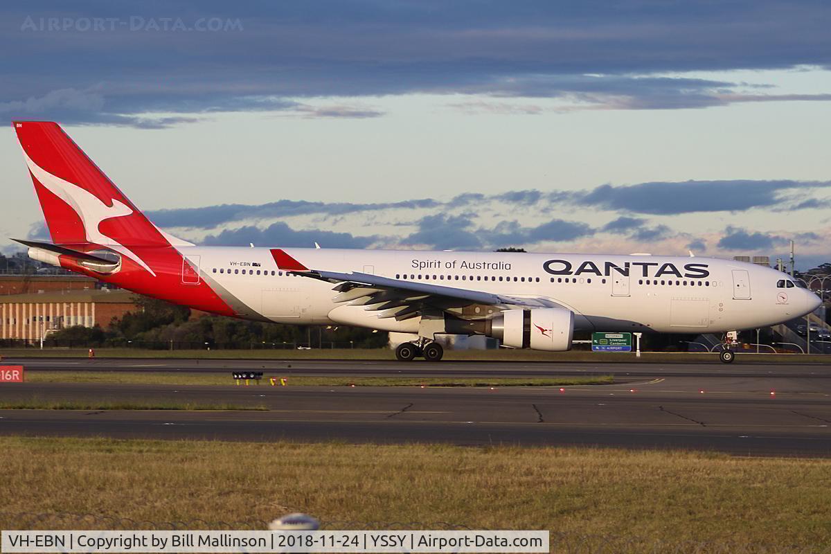 VH-EBN, 2010 Airbus A330-202 C/N 1094, TAXIING