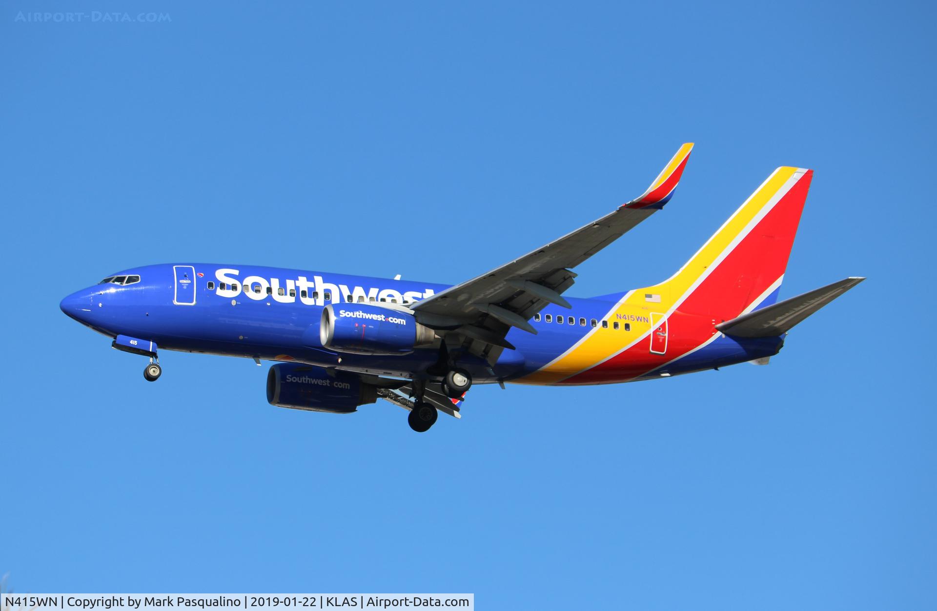 N415WN, 2001 Boeing 737-7H4 C/N 29836, Boeing 737-7H4