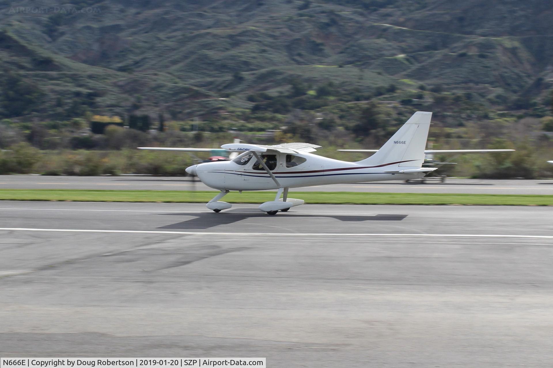 N666E, 1997 Stoddard-Hamilton GlaStar GS-1 C/N 5273, 1997 Powers GlaStar GS-1, Lycoming O-320, landing roll Rwy 04