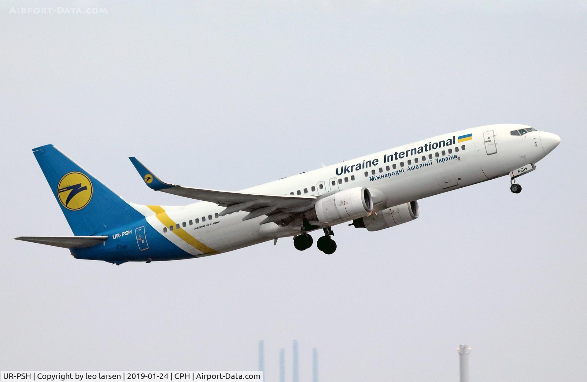 UR-PSH, 1999 Boeing 737-85R C/N 29040, Copenhagen 24.1.2019