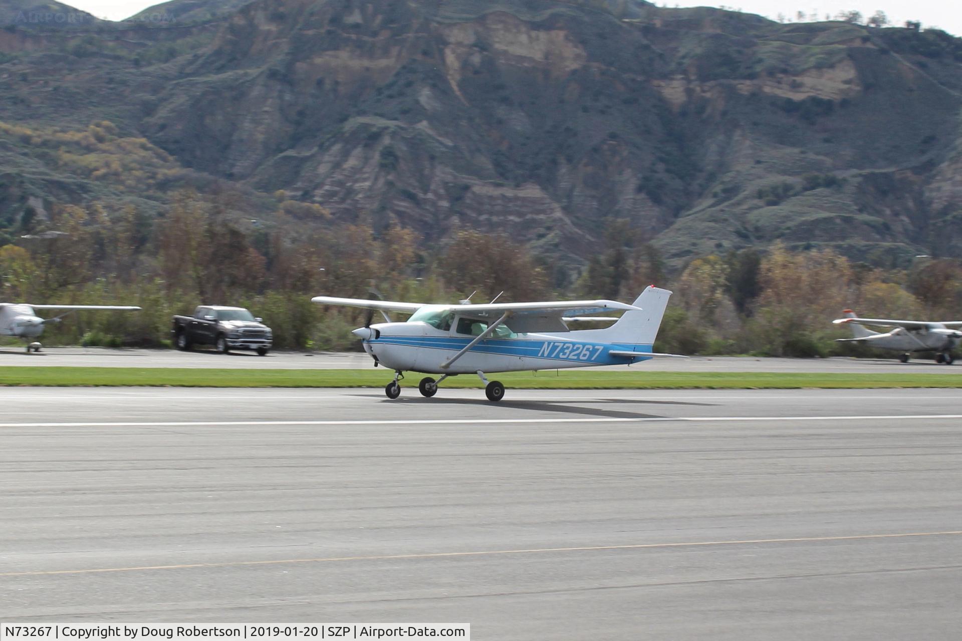 N73267, 1976 Cessna 172M C/N 17267344, 1976 Cessna 172M SKYHAWK, Lycoming O-320-E2D 150 Hp, landing roll Rwy 04