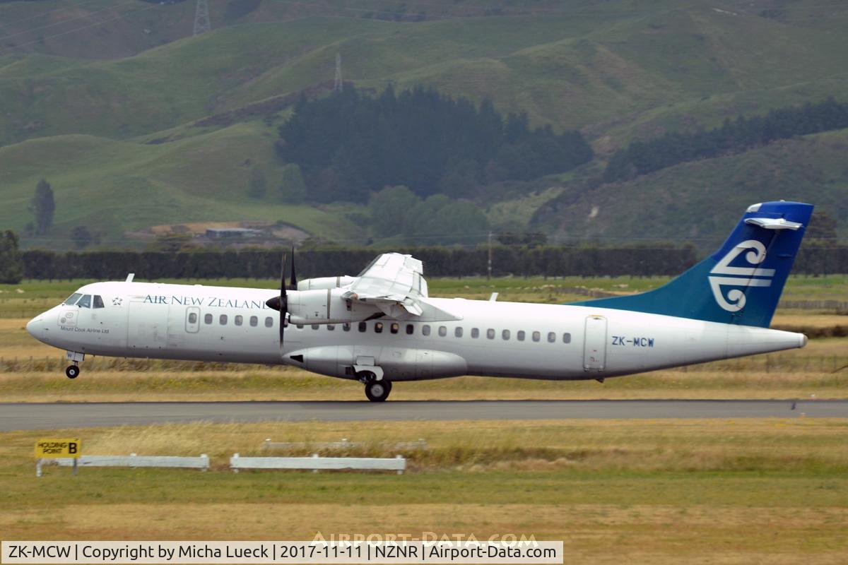 ZK-MCW, 2000 ATR 72-212A C/N 646, At Napier/Hastings