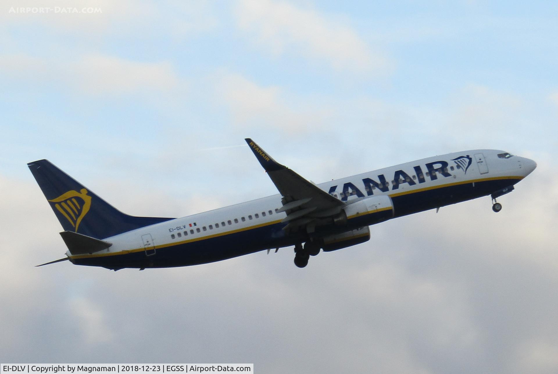 EI-DLV, 2006 Boeing 737-8AS C/N 33598, leavint stansted