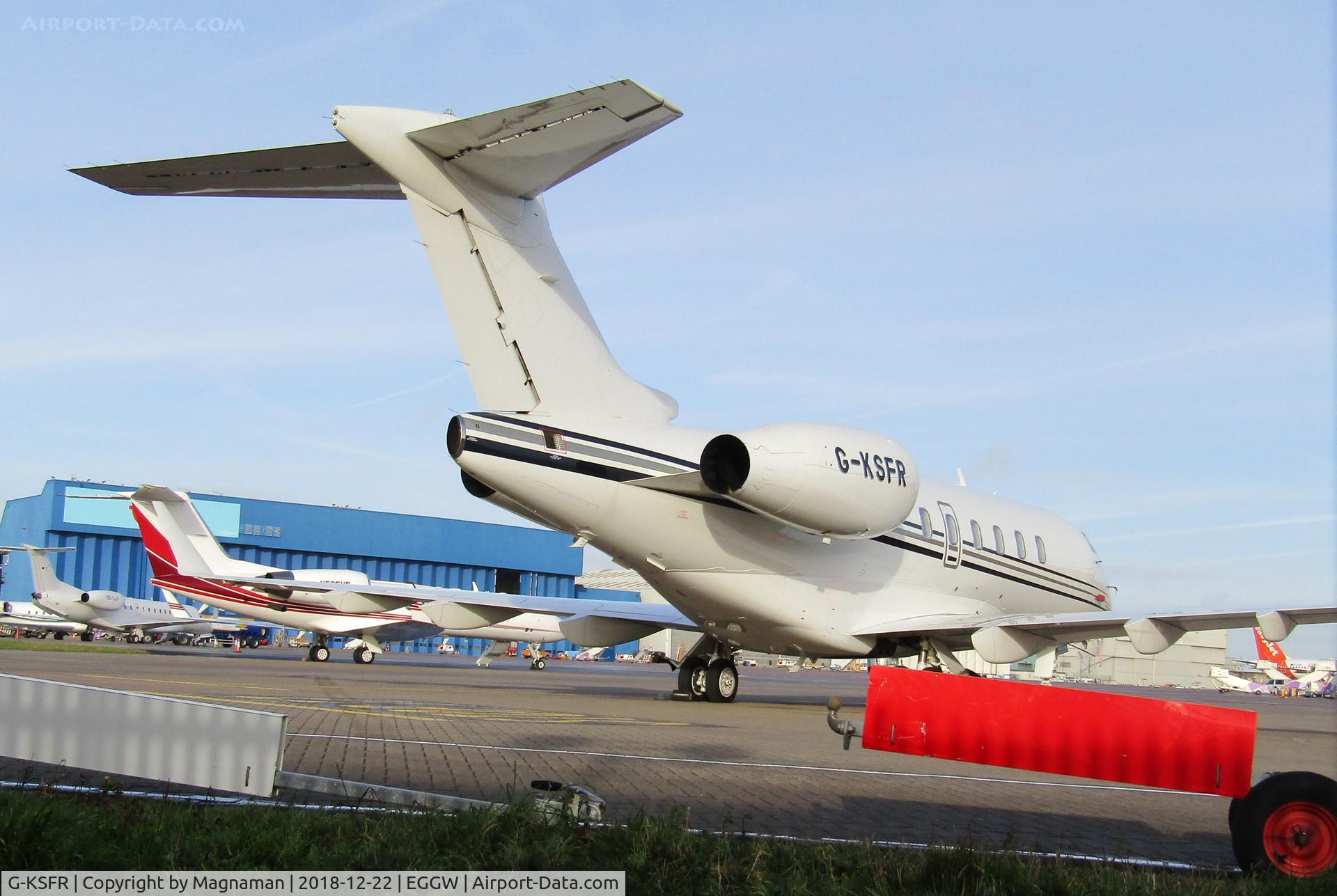 G-KSFR, 2008 Bombardier Challenger 300 (BD-100-1A10) C/N 20189, At biz heaven