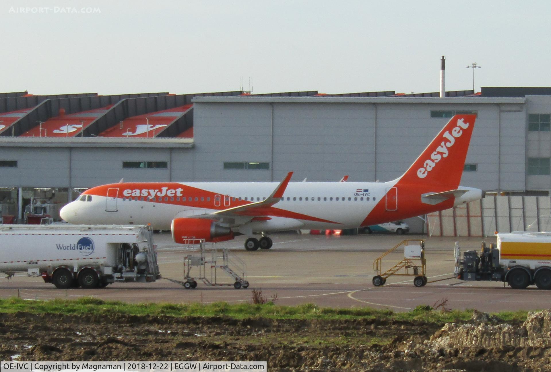 OE-IVC, 2016 Airbus A320-214 C/N 7372, one of loads of easyjet now OE- thanks to Brexit!!!