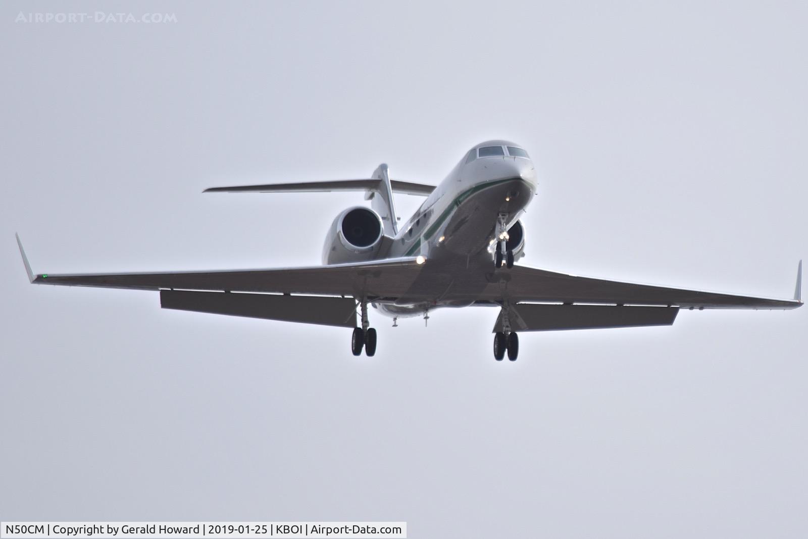 N50CM, 2005 Gulfstream Aerospace G450 (GIV-X) C/N 4036, Approach to RWY 28L.