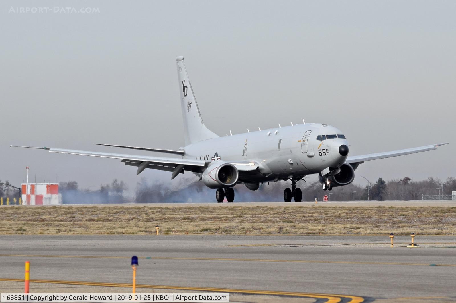 168851, 2015 Boeing P-8A (737-8FV) C/N 44143, Landing RWY 10R.