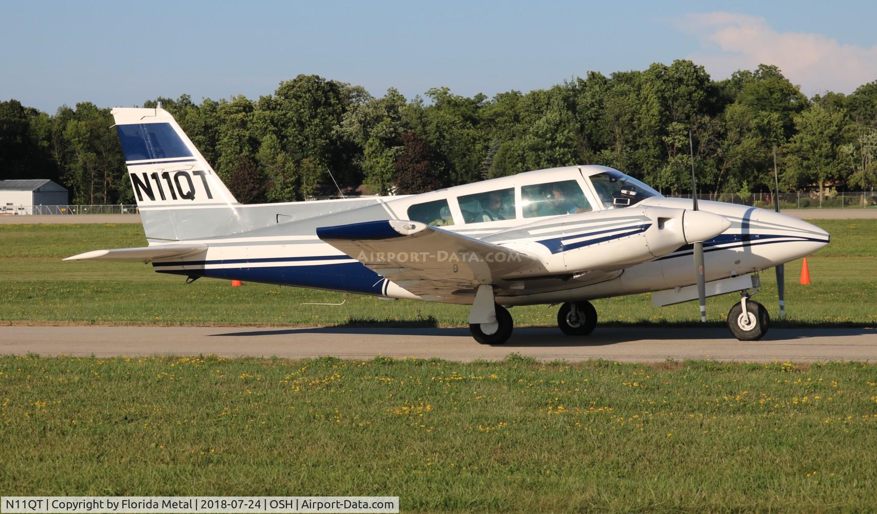 N11QT, 1968 Piper PA-30-160 B Twin Comanche C/N 30-1780, PA-30