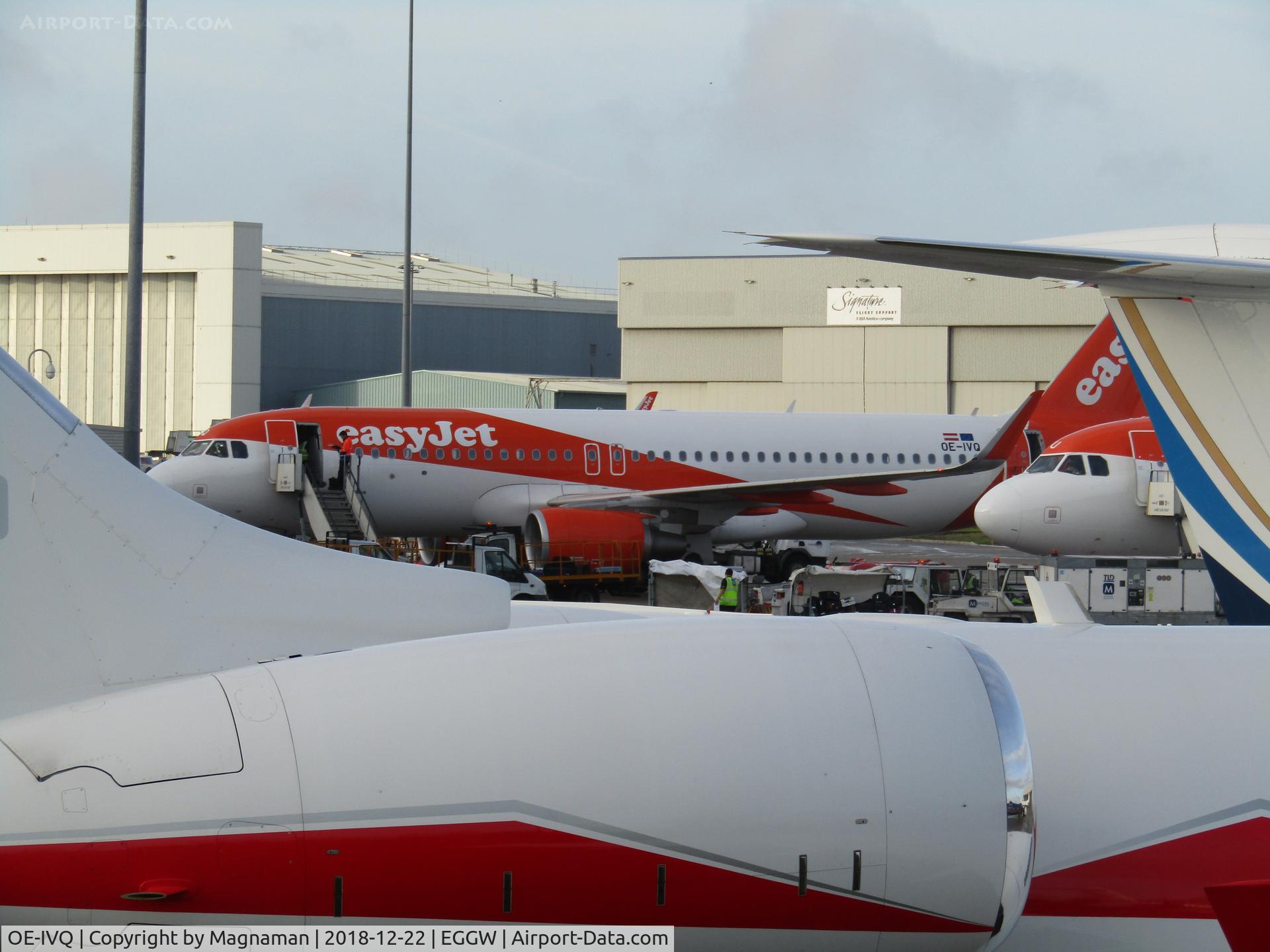 OE-IVQ, 2016 Airbus A320-214 C/N 7228, in a sea of easyjet at Luton