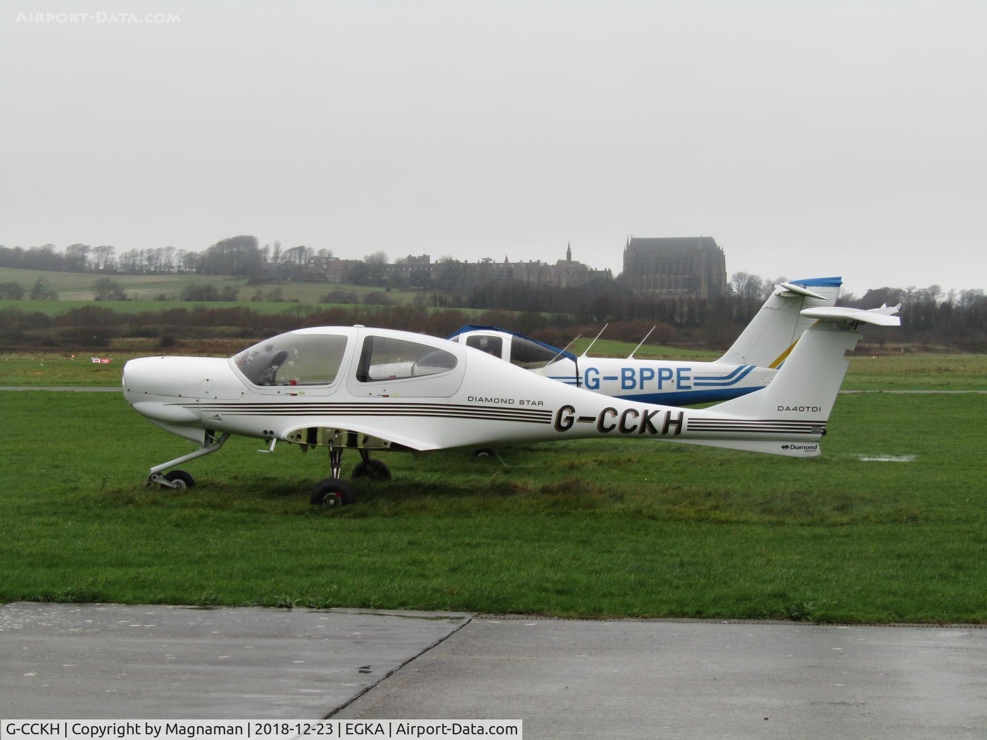 G-CCKH, 2003 Diamond DA-40D Diamond Star C/N D4.039, club hack
