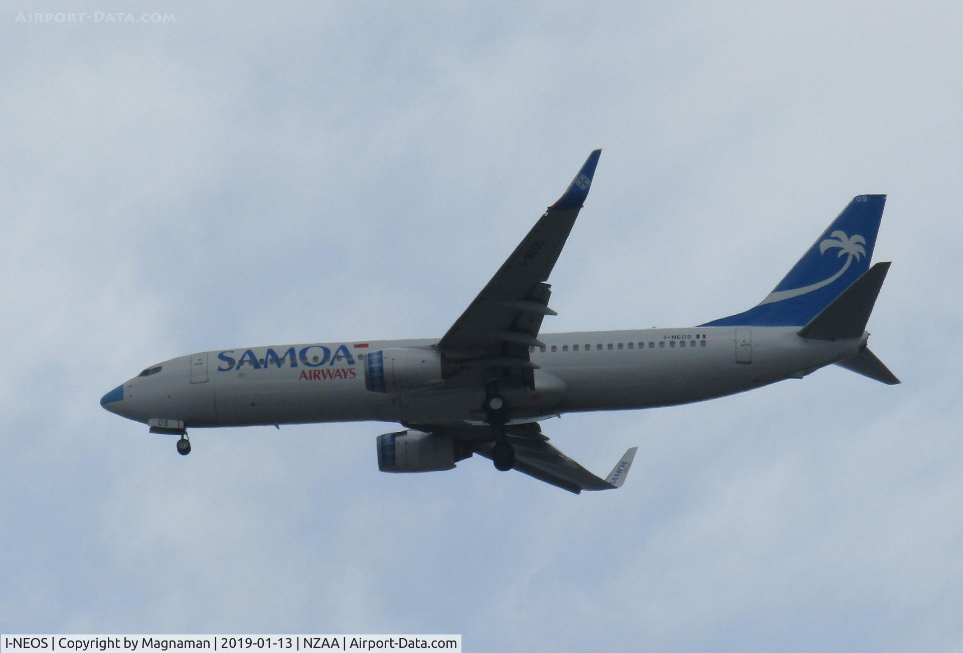 I-NEOS, 2002 Boeing 737-86N C/N 32733, overhead manukau on finals to AKL