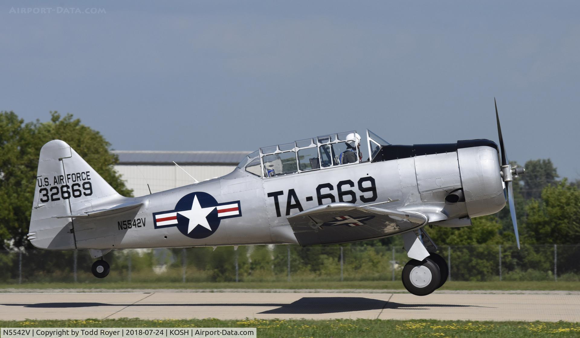 N5542V, 1958 North American T-6G Texan C/N 168-408, Airventure 2018