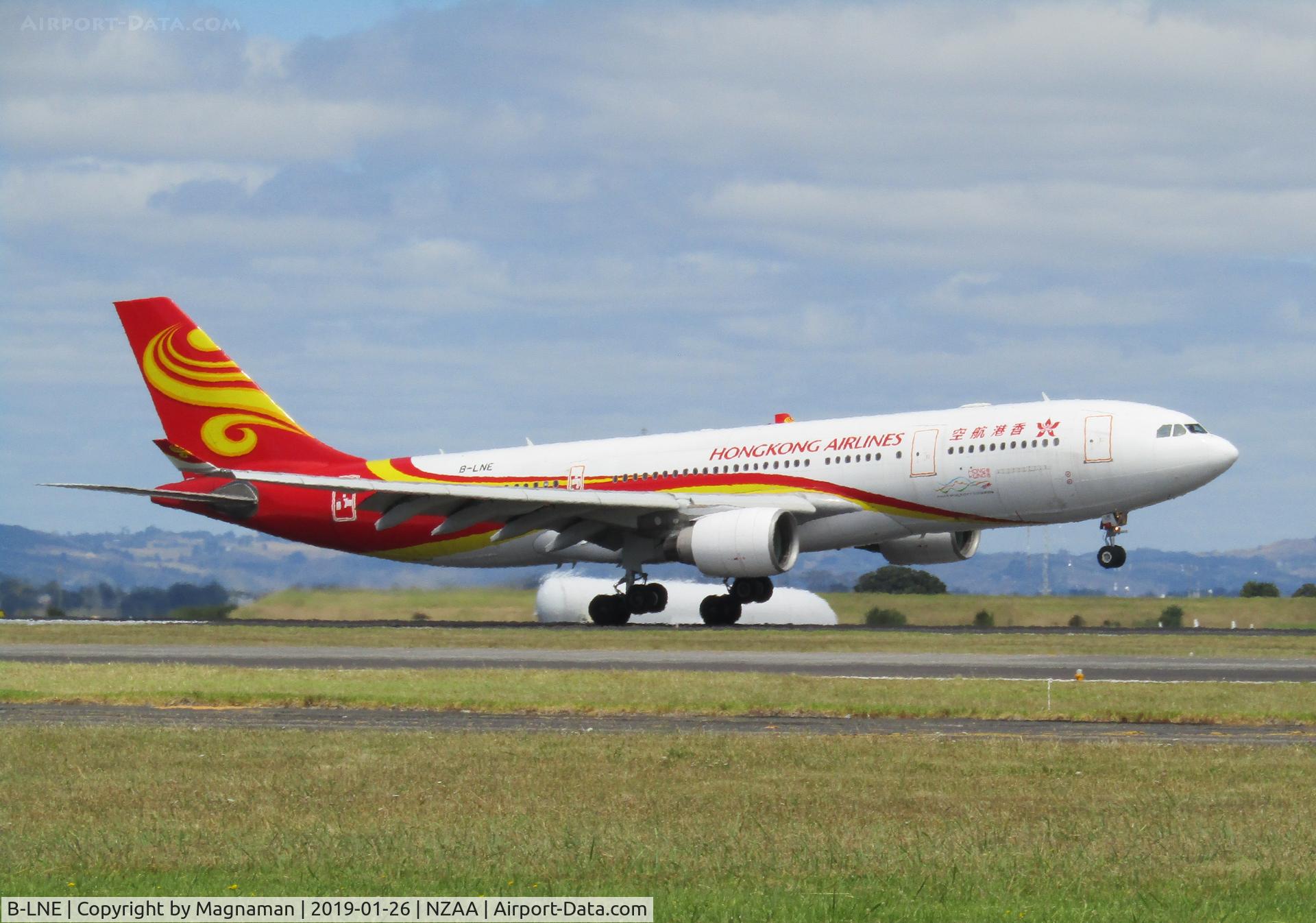 B-LNE, 2010 Airbus A330-223 C/N 1039, touchdown