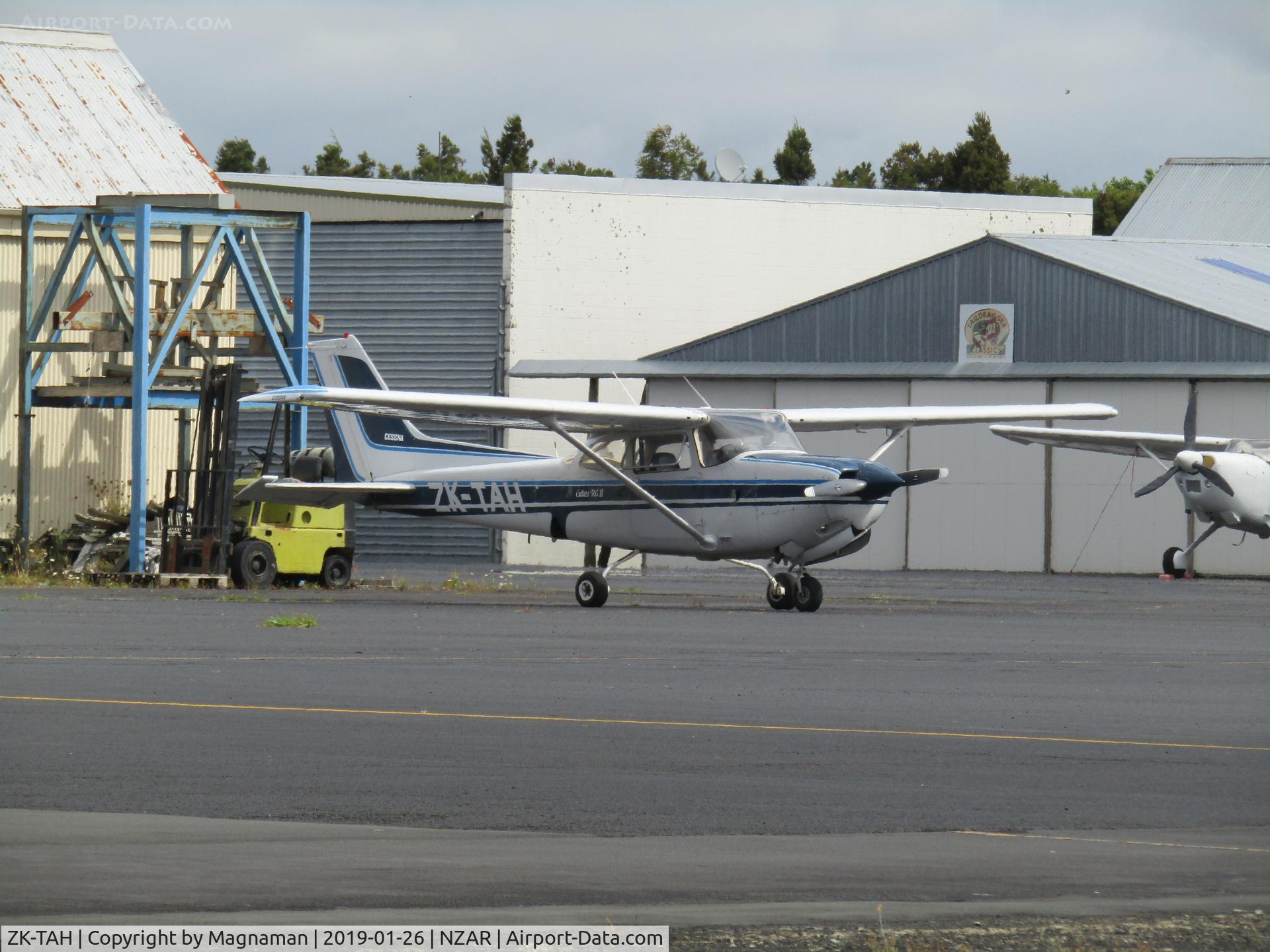 ZK-TAH, Cessna 172RG Cutlass RG C/N 172RG0840, at ardmore